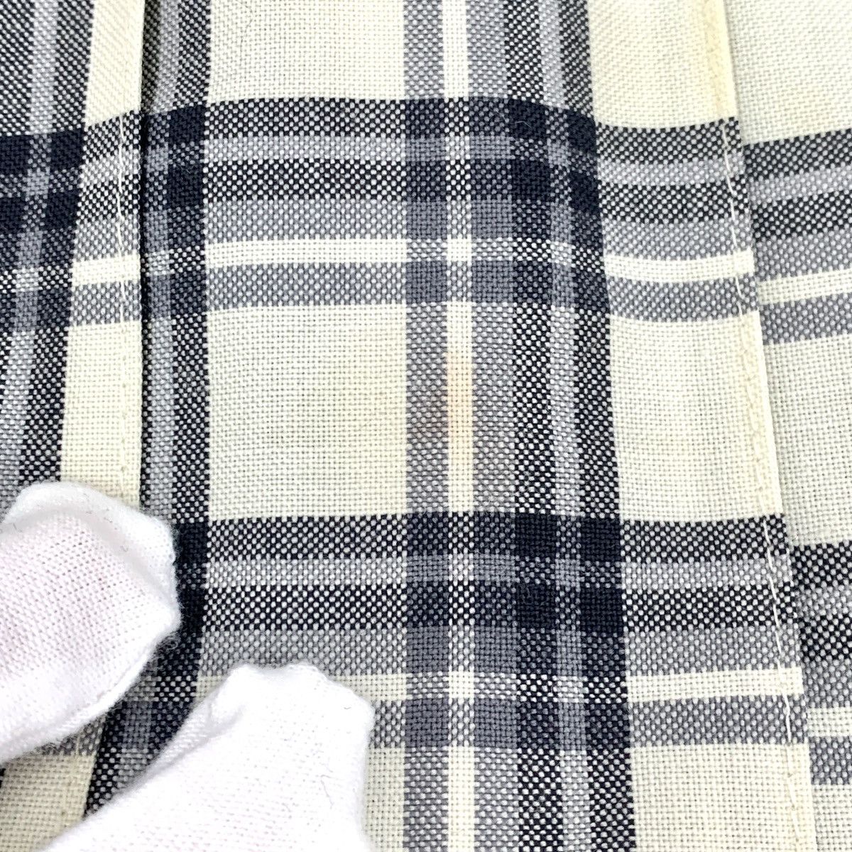 Thom Browne Thom Browne Color-block Plaid Wool Pleated Mini Skirt K26WX Size 26" / US 2 / IT 38 - 7 Thumbnail
