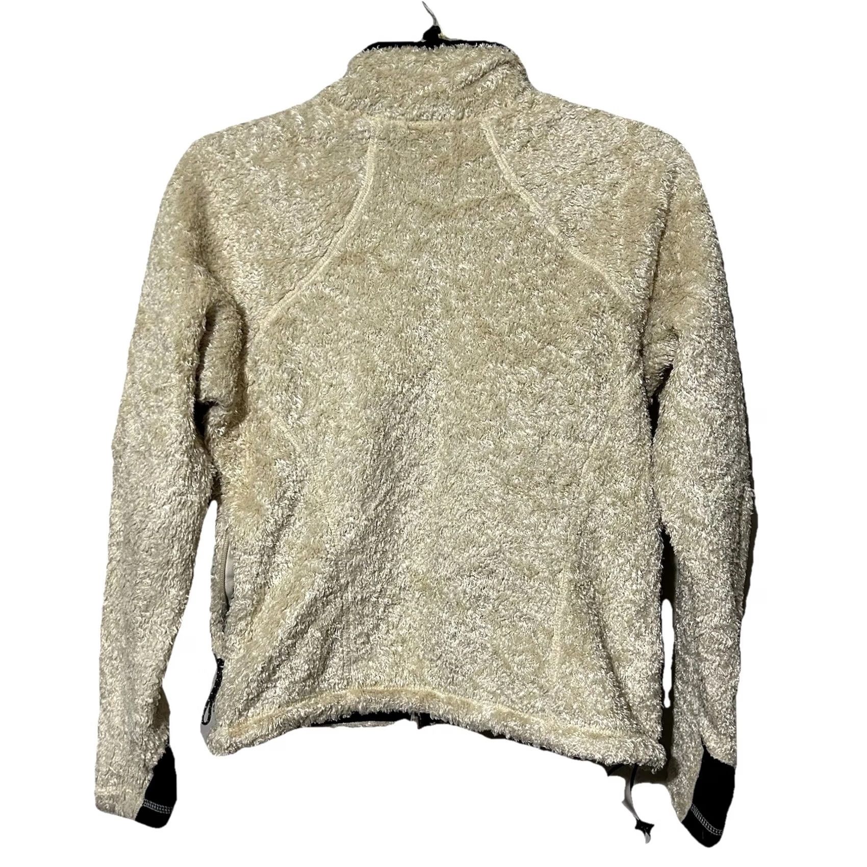 Mountain Hardwear Mountain Hardwear jacket Women’s Small fuzzy fleece Size S / US 4 / IT 40 - 2 Thumbnail