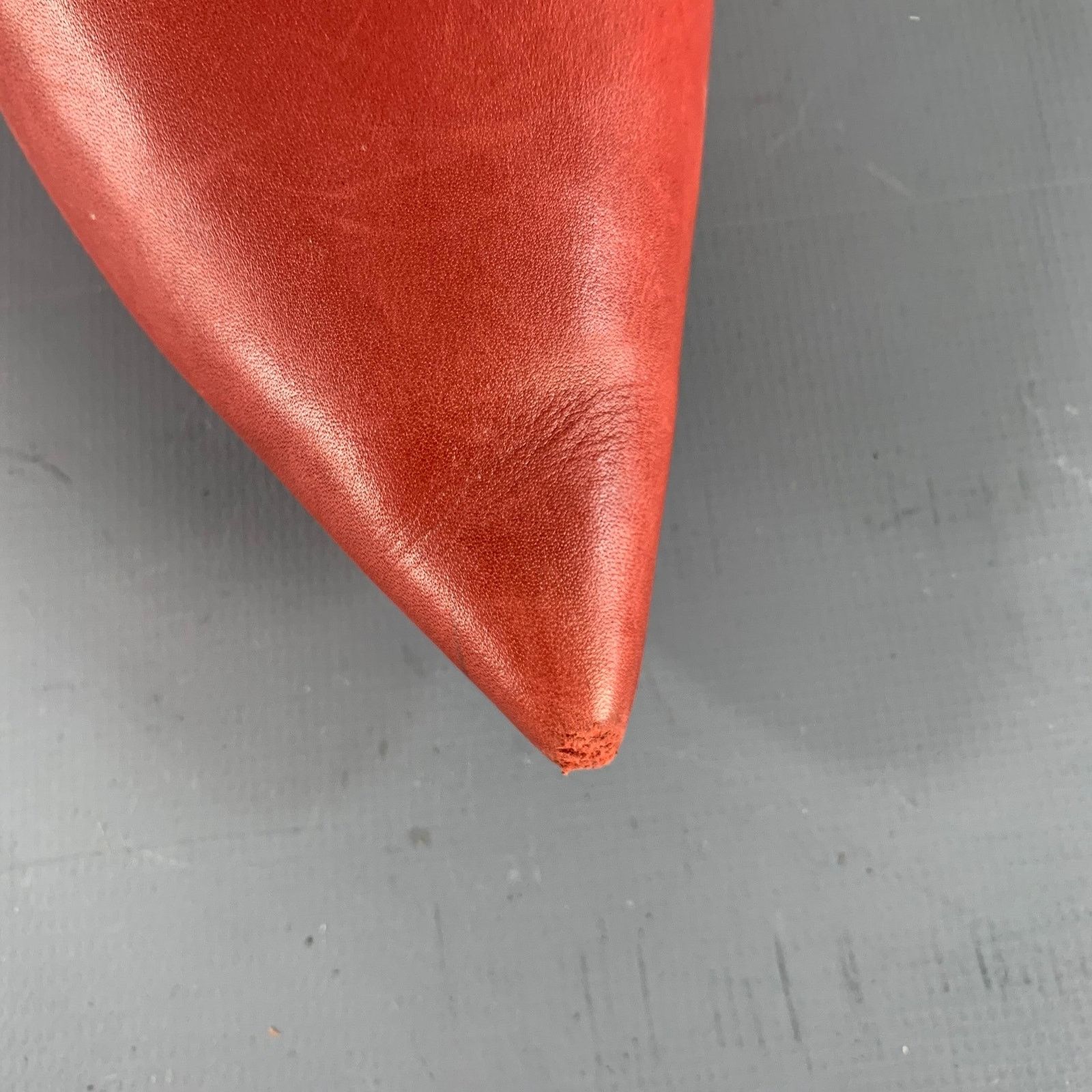 Prada PRADA Size 8 Red Leather Kitten Heel Pointed Toe Pumps Size US 8 / IT 38 - 9 Thumbnail