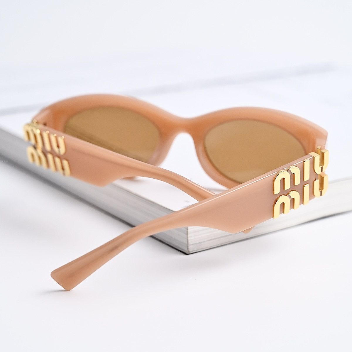 Miu Miu MIU MIU 0MU 11WS SUNGLASSES Size ONE SIZE - 9 Thumbnail