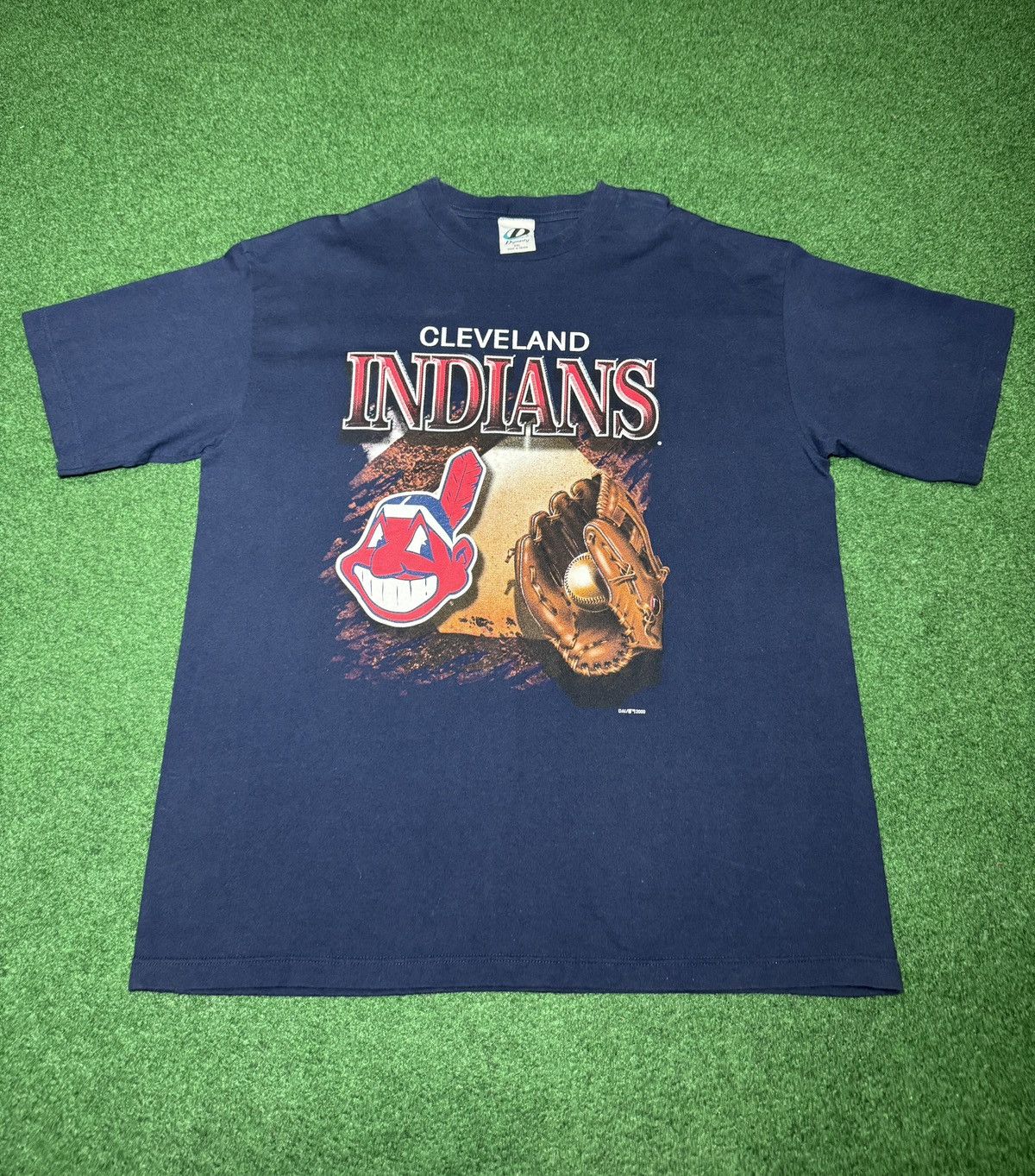 Vintage Cleveland Indians Vintage Y2K MLB Baseball XXL T Shirt 24x32 Size US XXL / EU 58 / 5 - 1 Thumbnail