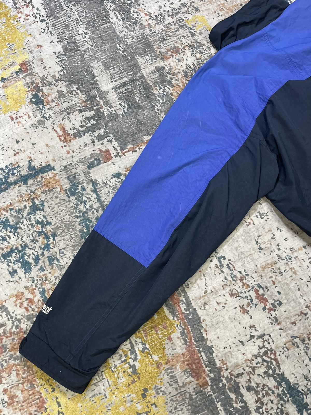 The North Face Vintage The North Face Activent Windbreaker Jackets Size US M / EU 48-50 / 2 - 10 Thumbnail