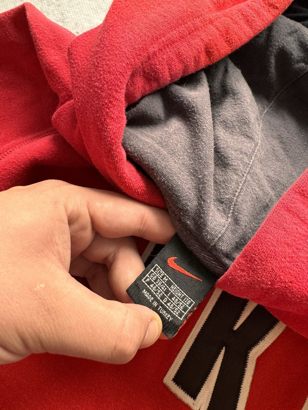 Nike × Vintage NIKE VINTAGE CENTER LOGO OVERSIZE BOXY HOODIE Size US M / EU 48-50 / 2 - 6 Thumbnail