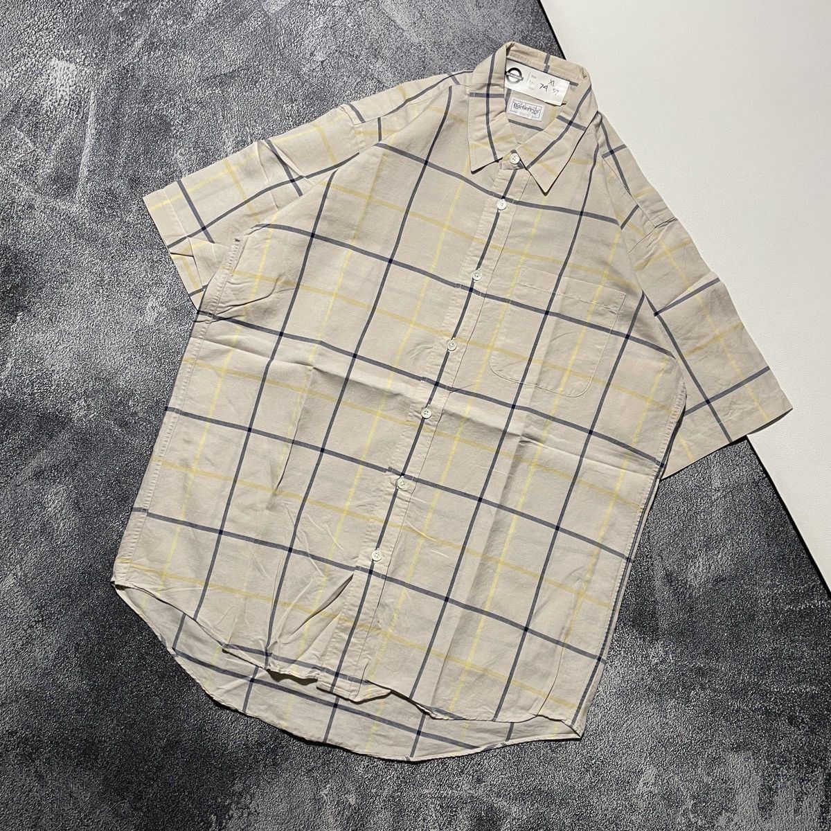 Burberry Burberry Shirts Vintage Motif Size US XL / EU 56 / 4 - 2 Thumbnail