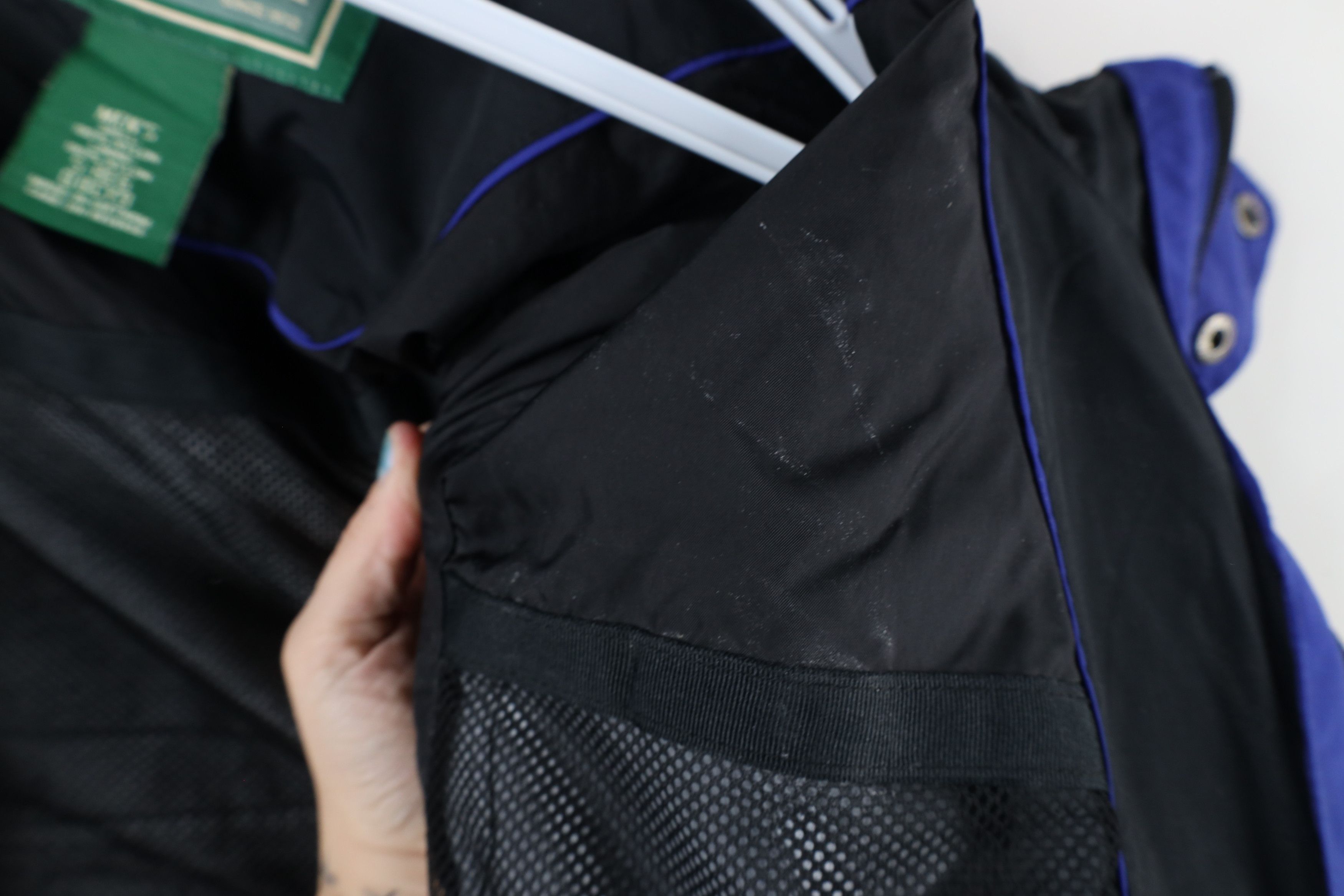 L.L. Bean Vintage LL Bean Waterproof Full Zip Hooded Rain Jacket Black Size US S / EU 44-46 / 1 - 11 Thumbnail