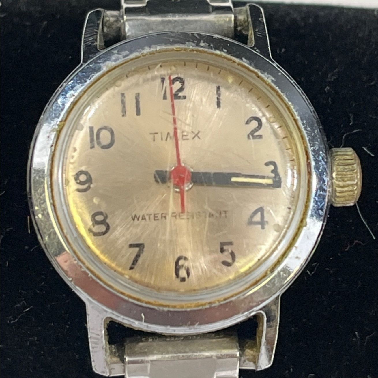 Timex Vintage Timex Women's Silver Water Resistant Watch SKU 5392 Size ONE SIZE - 3 Thumbnail