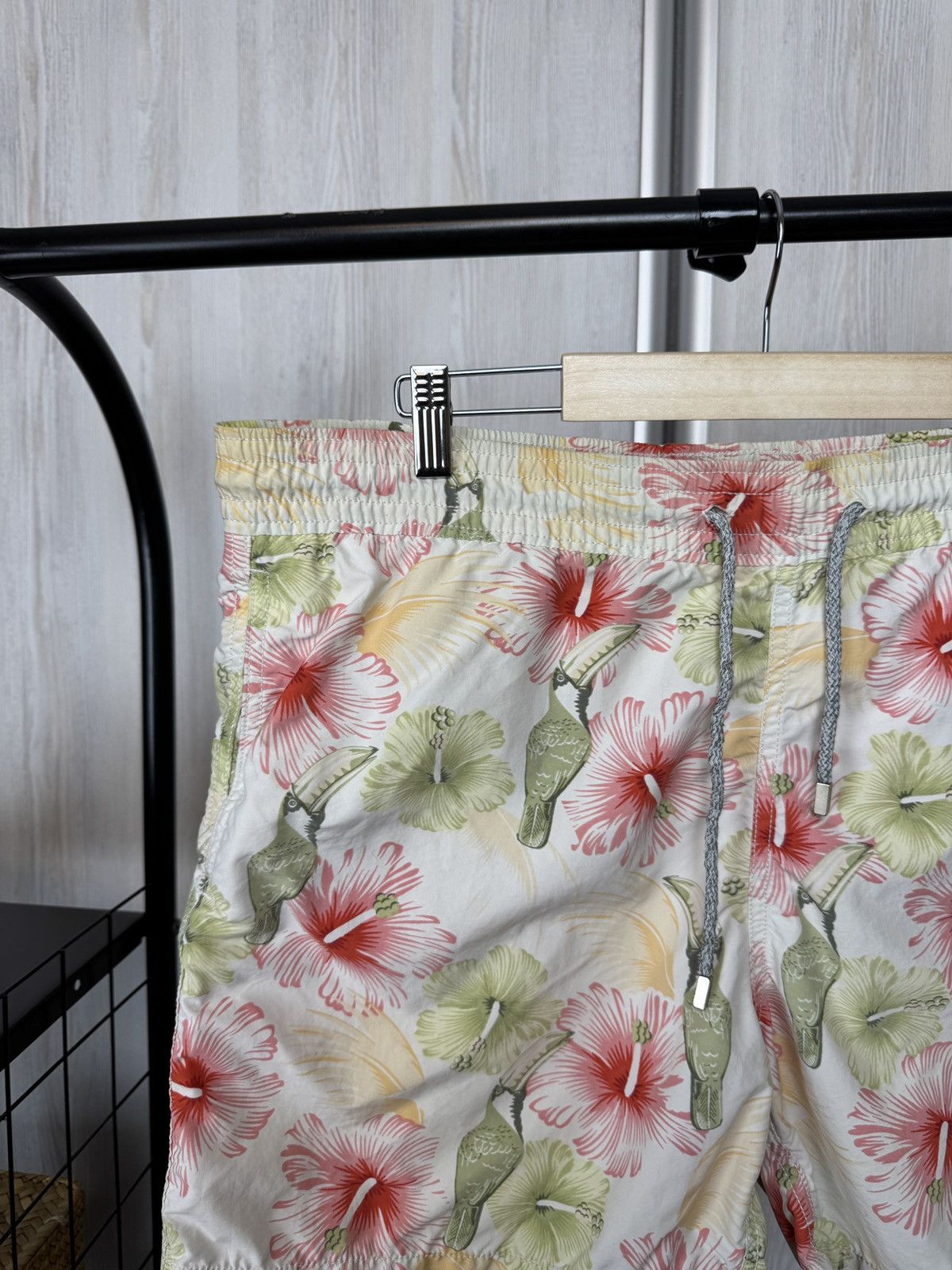 Vilebrequin Vilebrequin flower floral pattern swim shorts Size US 38 / EU 54 - 2 Thumbnail
