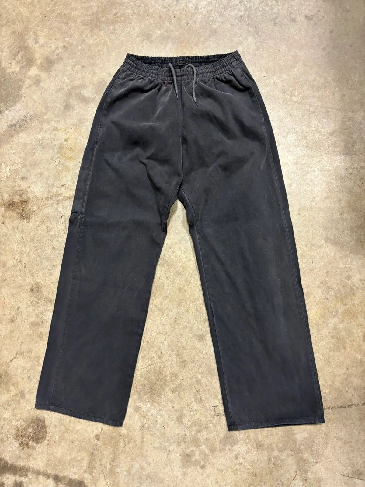 image of Balenciaga x Gap Yeezy Gap Unreleased Sateen Cargo Pants Size S in Black, Men's