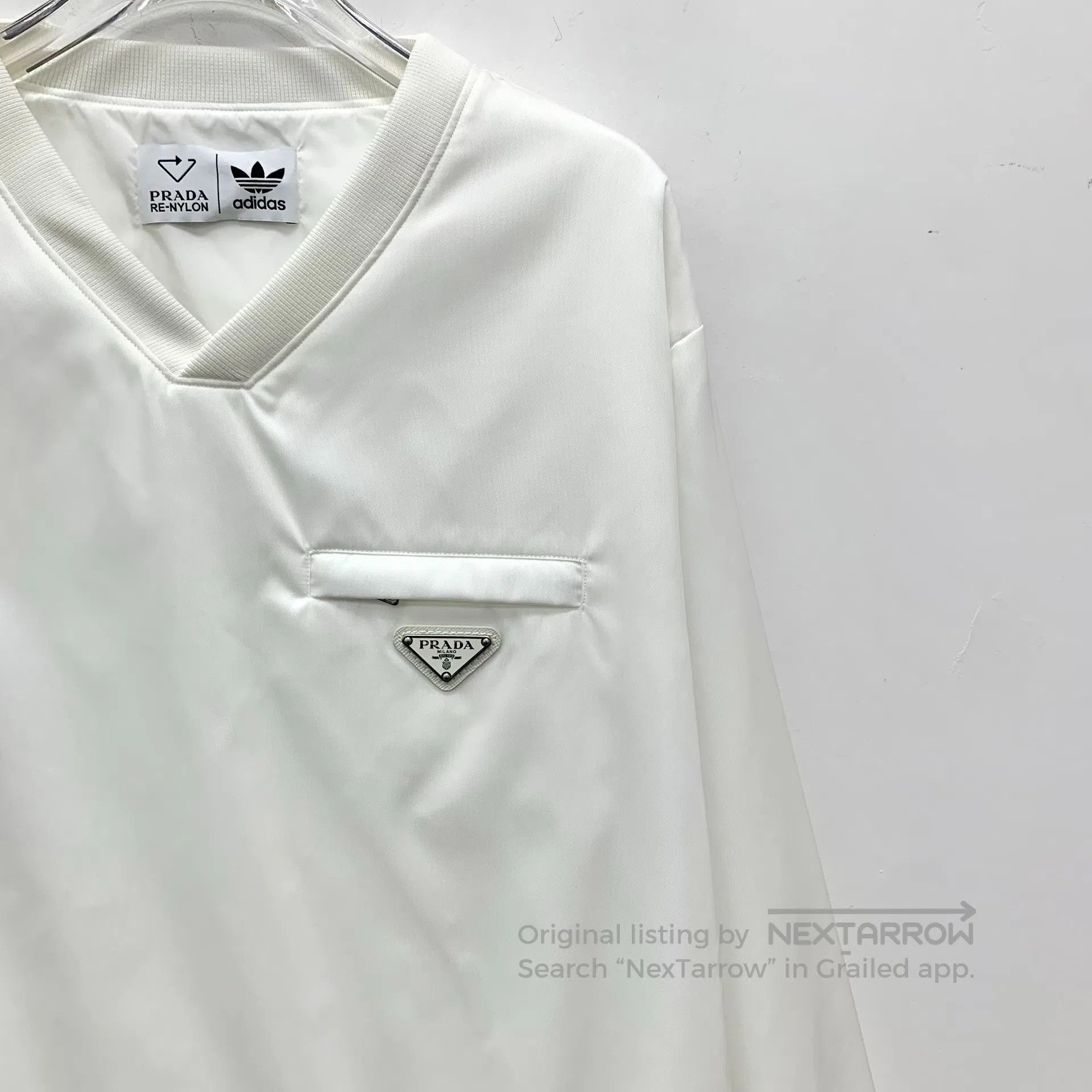 Prada Prada White Pocket Triangle Logo V-neck Long-sleeve Sweats Size US L / EU 52-54 / 3 - 3 Thumbnail