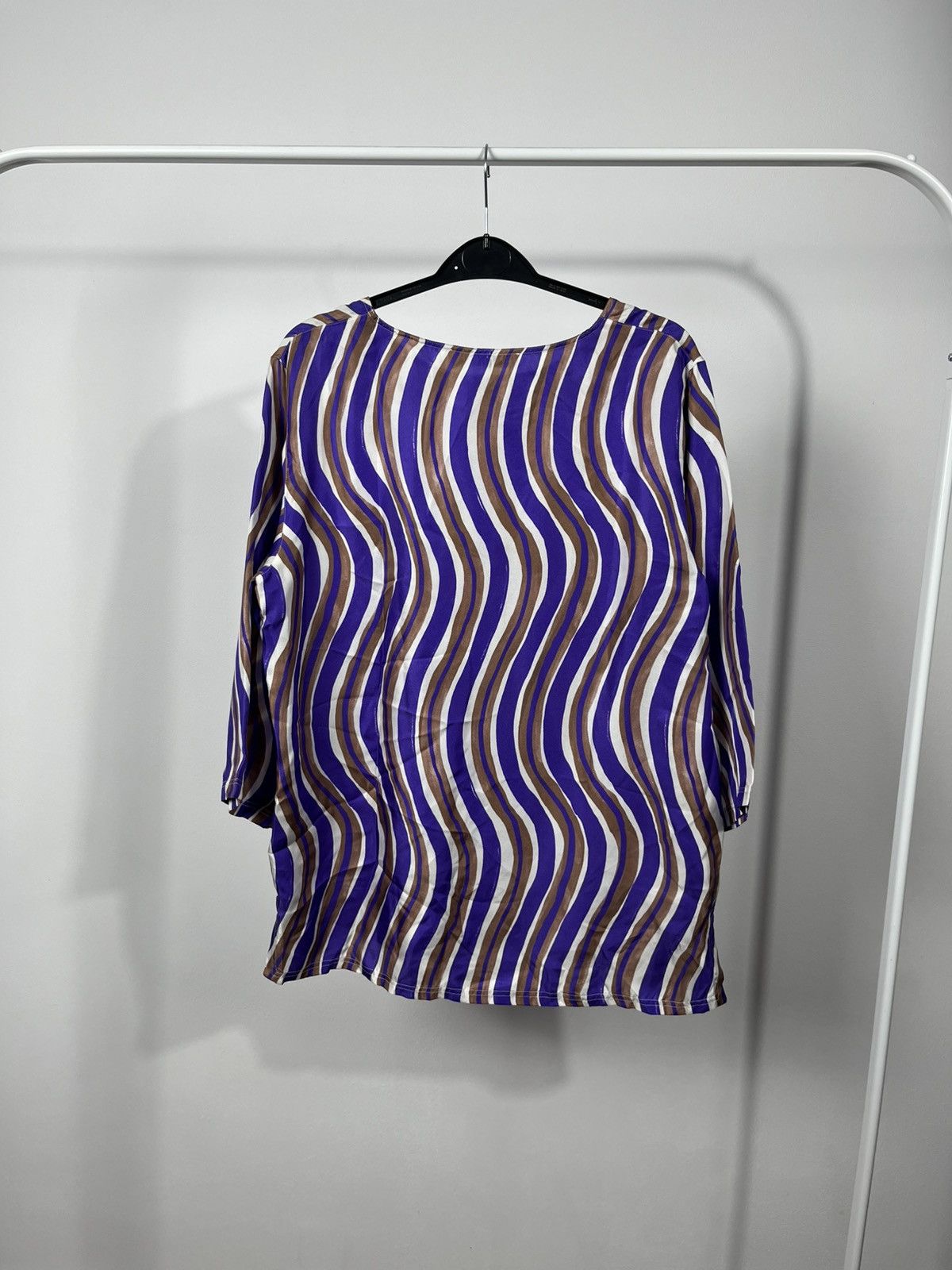 Other Carlotta Canepa 100 percent silk striped blouse Italy Size S / US 4 / IT 40 - 13 Thumbnail