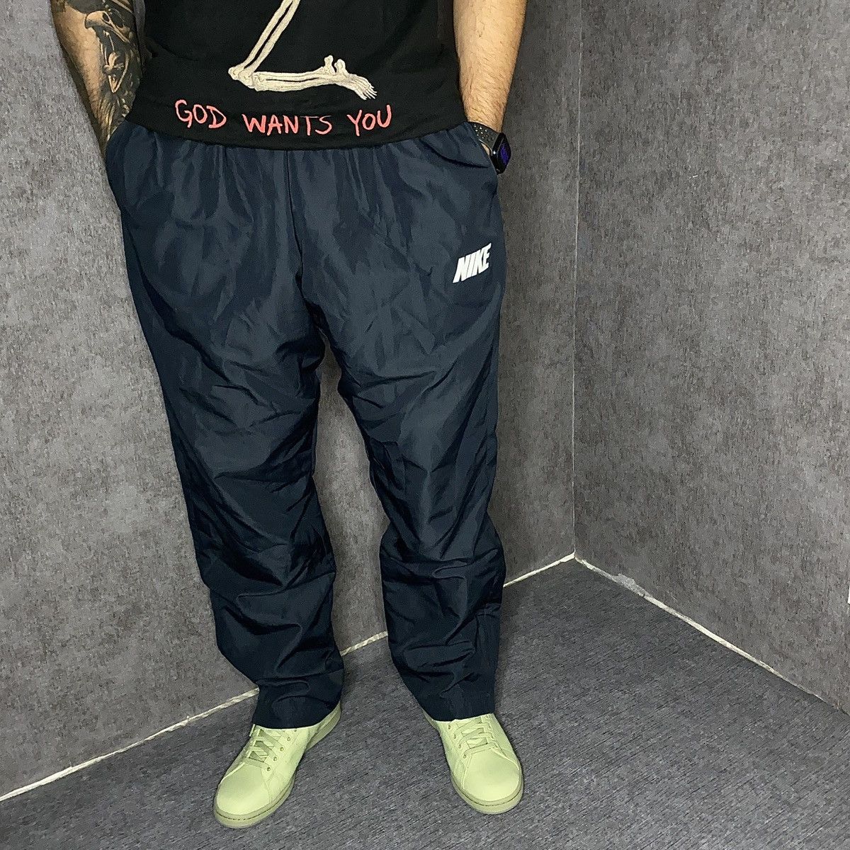 Nike Y2K Nike Nylon Track Pants vintage Size US 32 / EU 48 - 1 Thumbnail