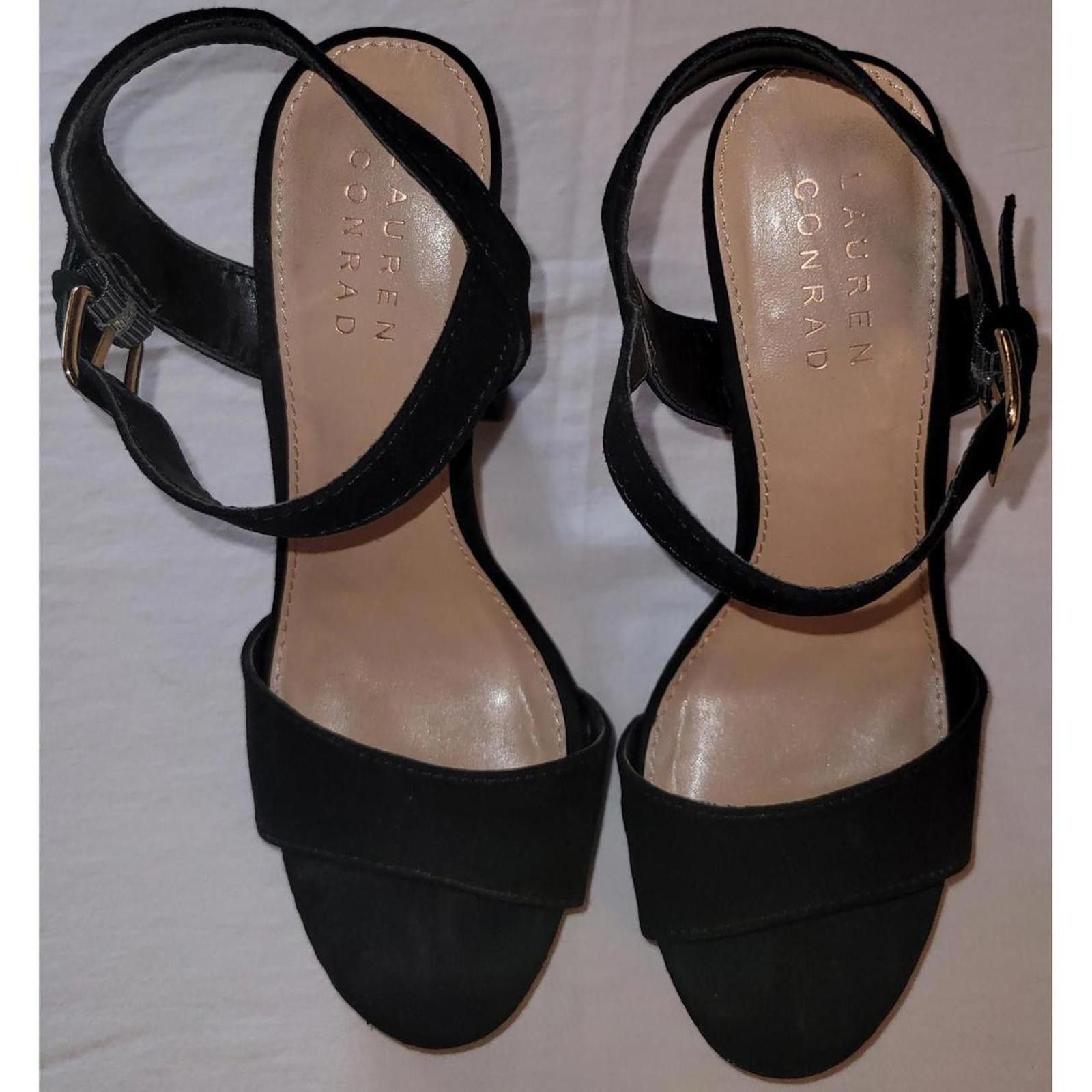 Designer Lauren Conrad black suede size 7m chunky sandal heels Size US 7 / IT 37 - 1 Thumbnail