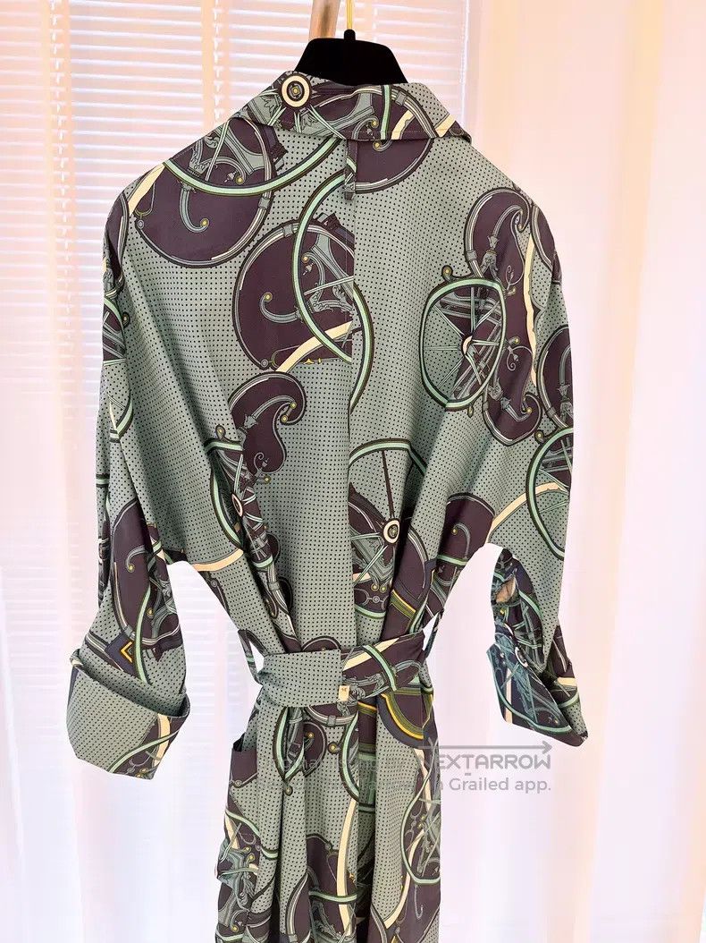 Hermes Hermes Wheel Print Silk Shirt Dress Size XXS / US 00 / IT 34 - 5 Thumbnail