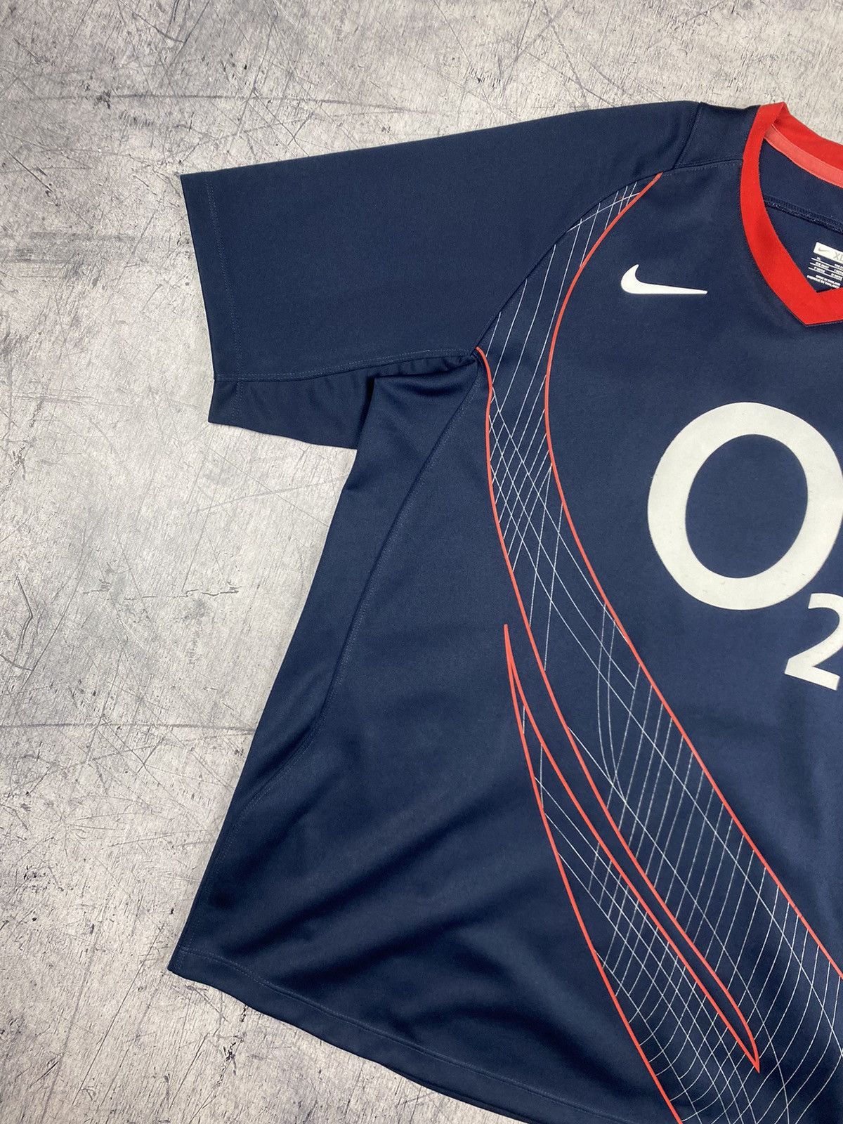 Nike × Vintage Vintage Nike England O2 Rugby Tee T Shirt Size L Size US XL / EU 56 / 4 - 3 Thumbnail
