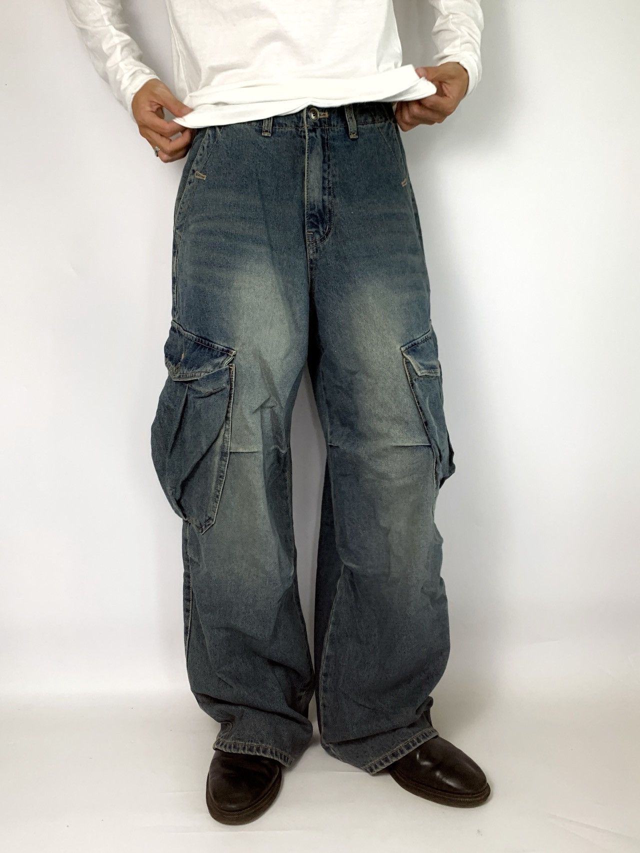 Jean BAGGY BALLOON PANT OOT JEANS Y2kV STYLE Size US 27 - 12 Thumbnail