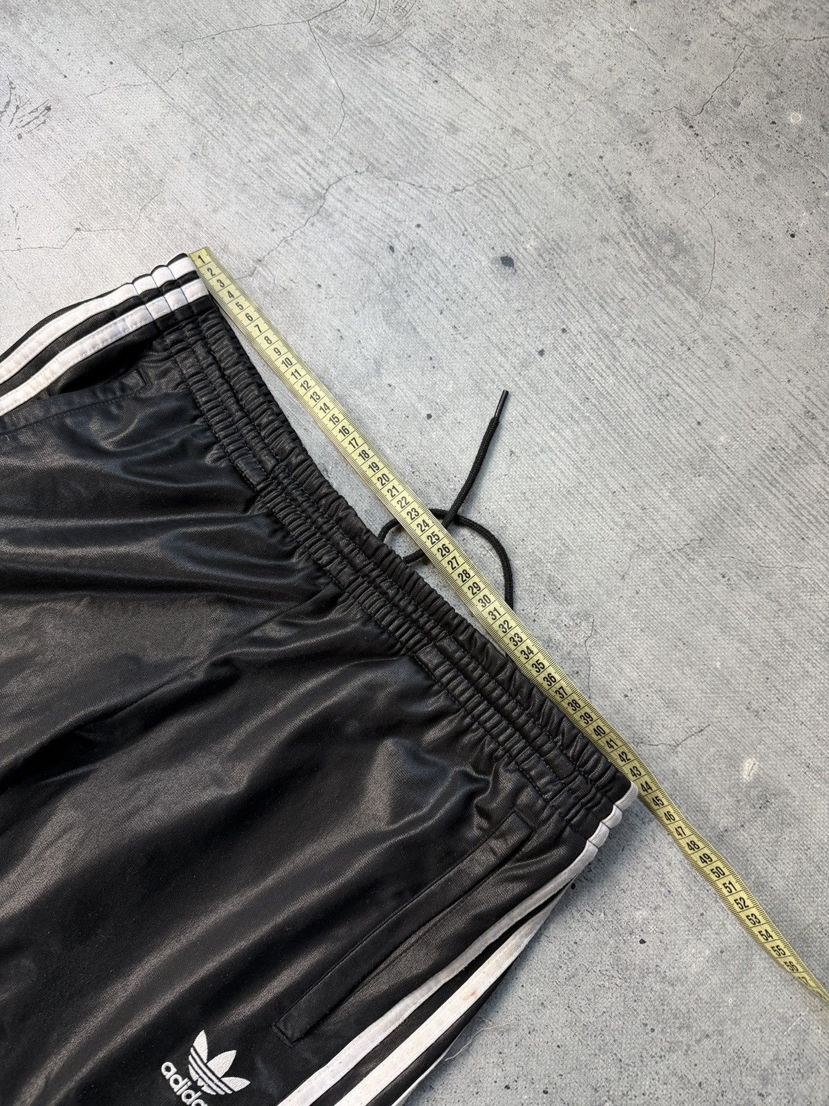 Adidas Vintage Adidas Pants Logo Rare Streetwear Casual Style VTg Size US 34 / EU 50 - 12 Thumbnail