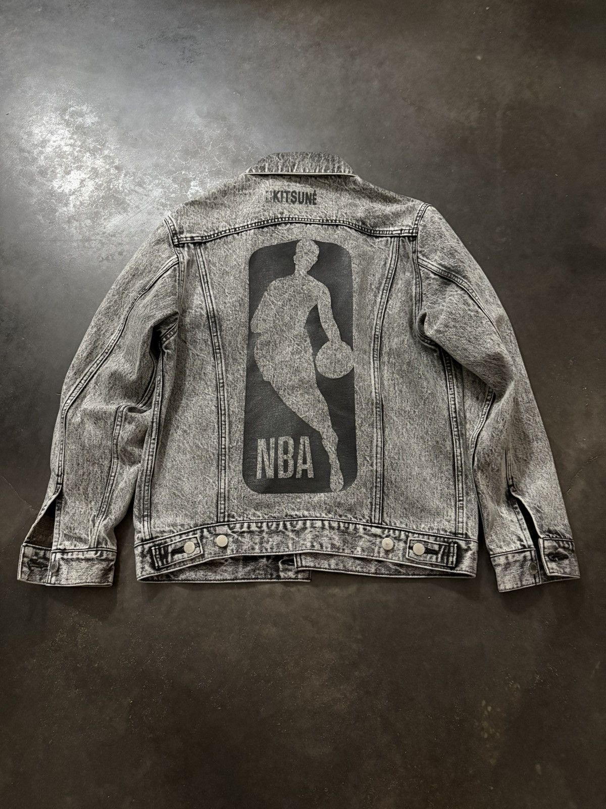 maison kitsune × NBA Maison Kitsuné x NBA Full Collection Lookbook | Hypebeast