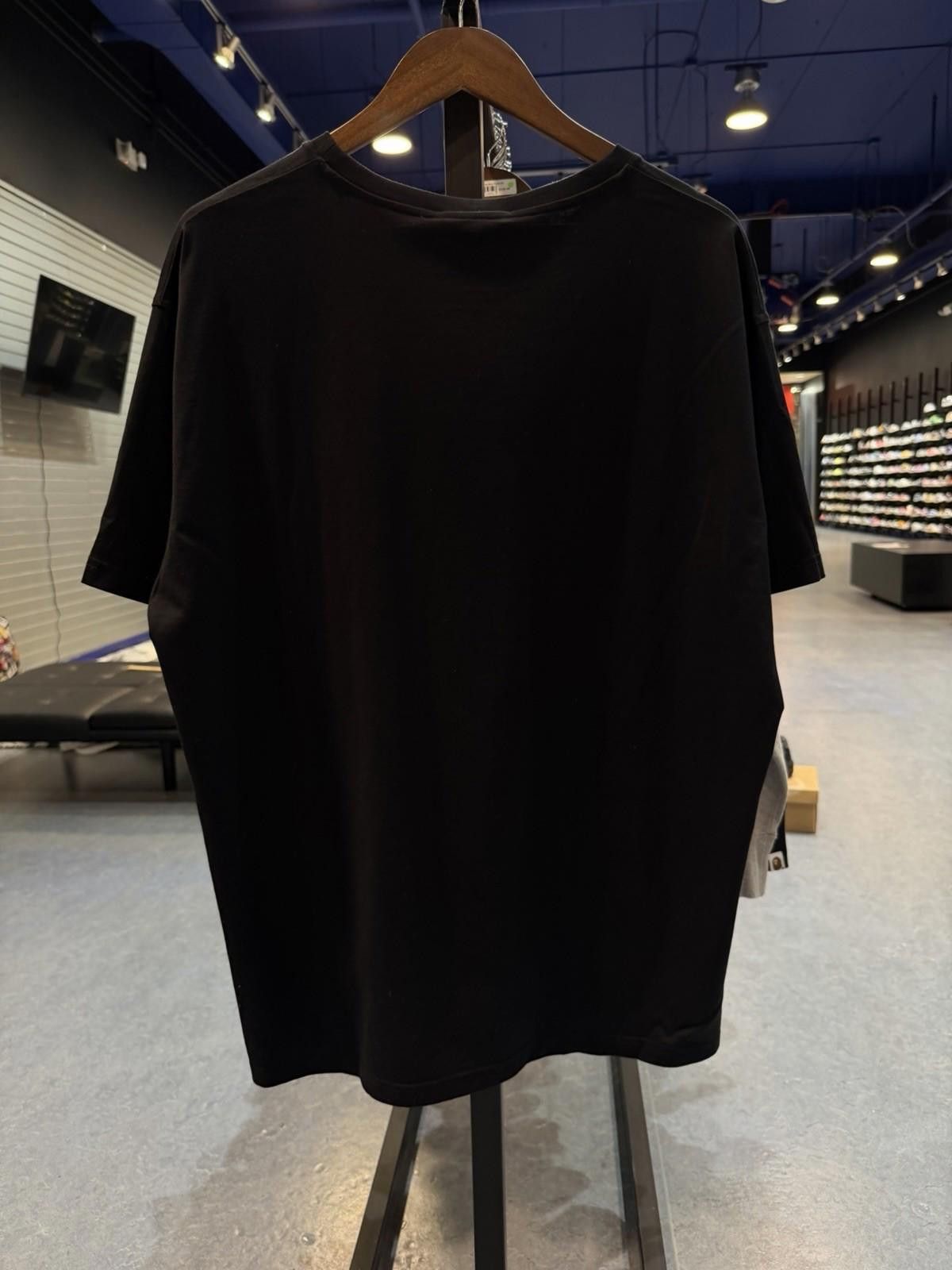 Givenchy Mens T-Shirt Givenchy Paris Black $550 Retail , Size XXL Size US XXL / EU 58 / 5 - 7 Thumbnail