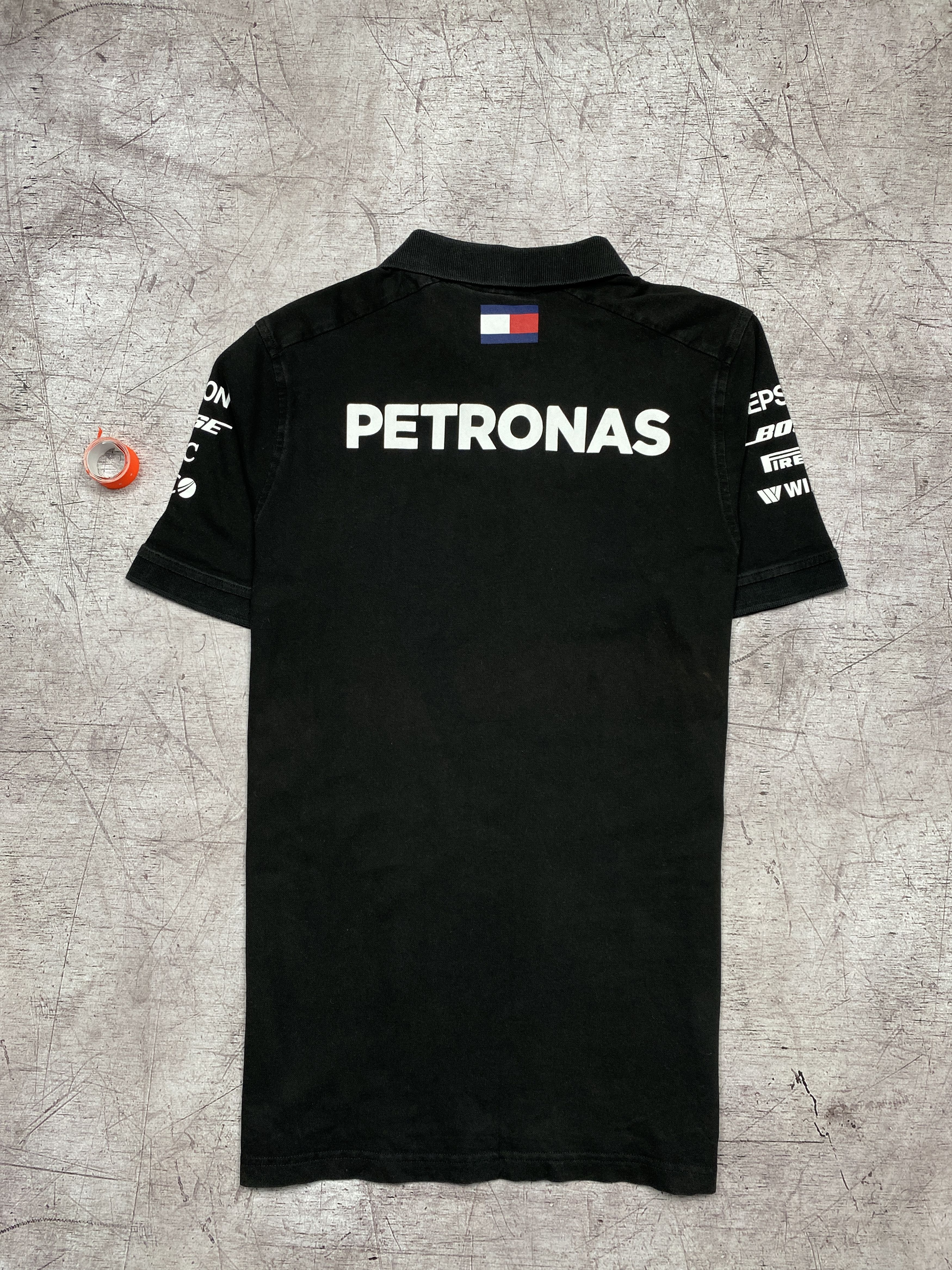 Formula 1 Mercedes Benz Amg Tommy Hilfiger Petronas Team Polo Shirt Size US S / EU 44-46 / 1 - 10 Thumbnail