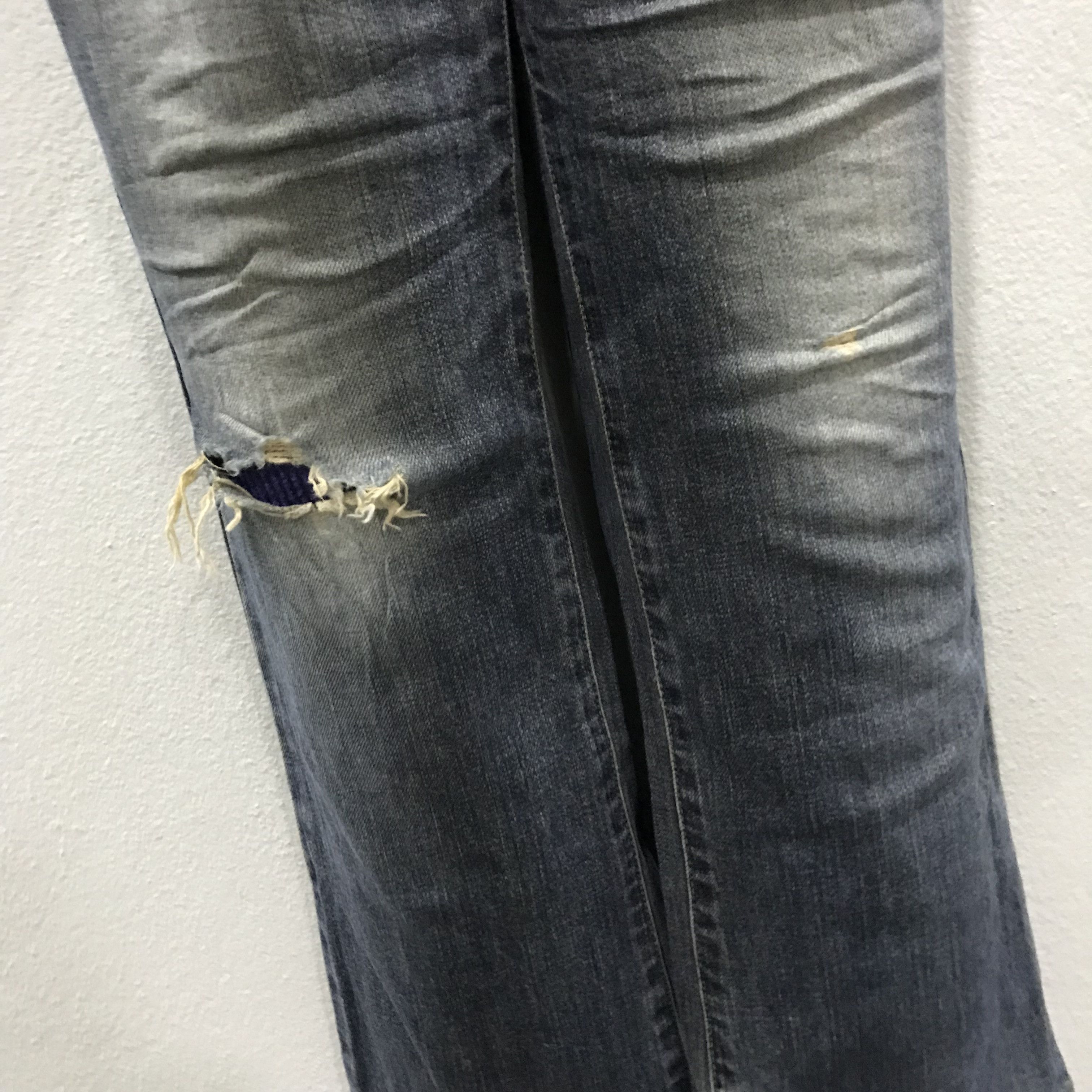 Wrangler Vintage 90's Wrangler Distressed Bootcut Jeans Size US 31 - 5 Thumbnail