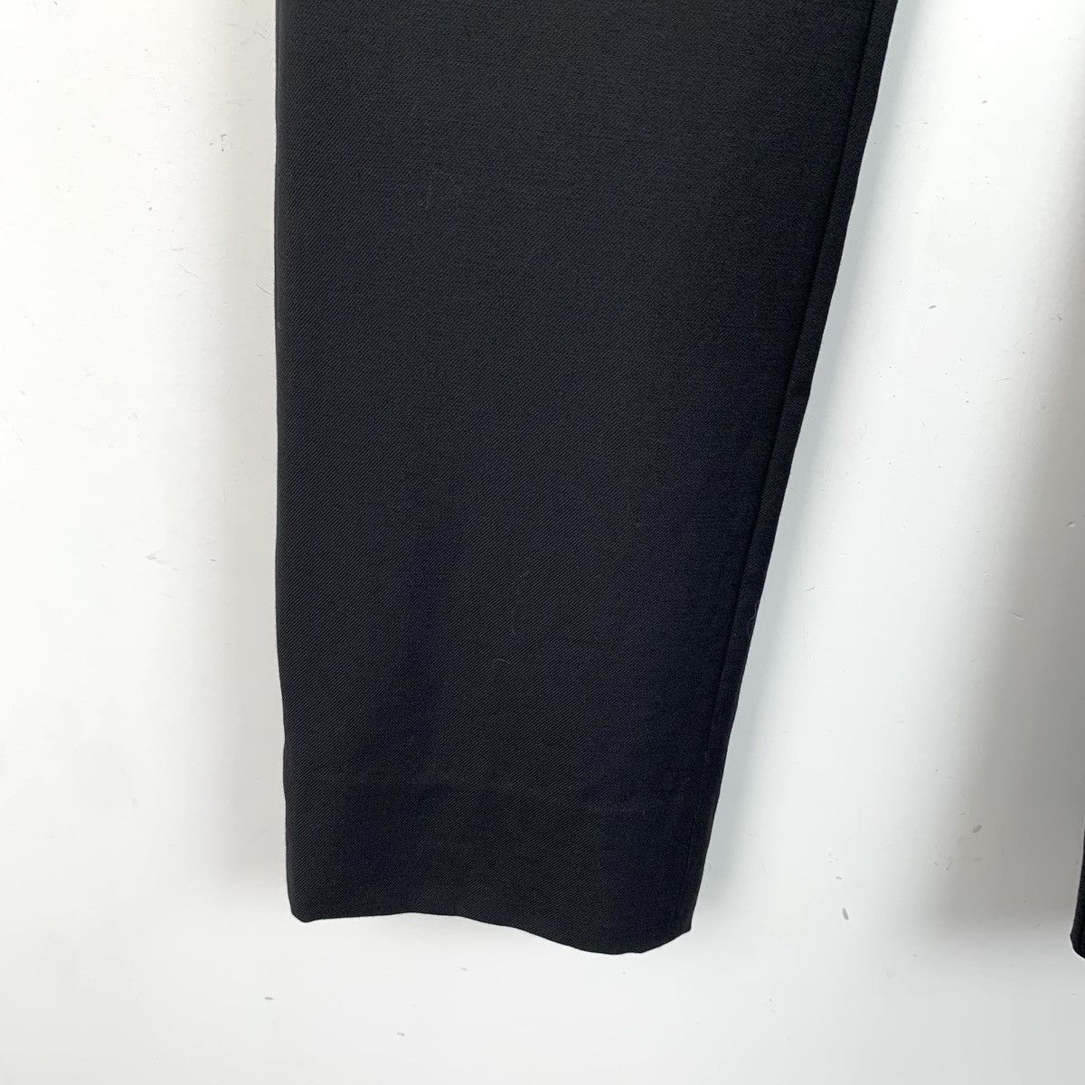 Saint Laurent Paris Saint Laurent SLP Black Wool Casual Pants K26WX Size 25" / US 0 / IT 36 - 8 Thumbnail