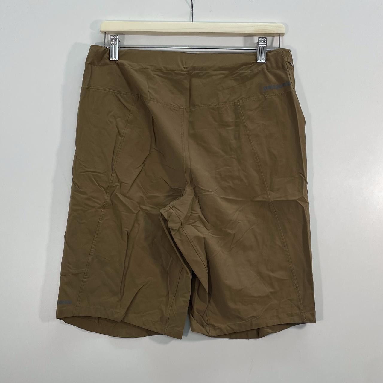 Patagonia Patagonia Shorts Size US 32 / EU 48 - 2 Thumbnail