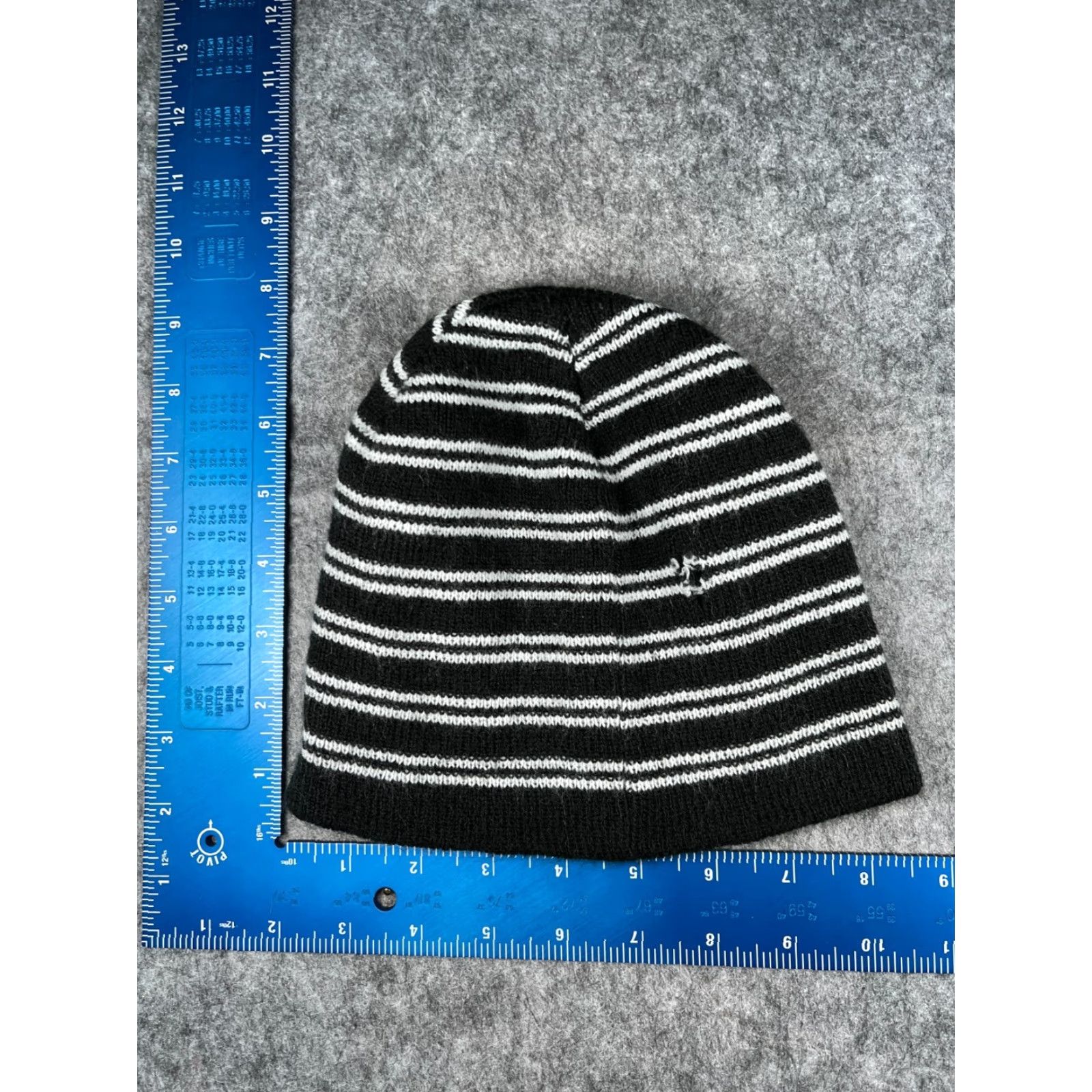 Vintage **Accessory Network Group Beanie OS Black White Stripe Adult Acrylic Knit** User: **Black White Stripe Adult Beanie OS Acrylic Knit** Size ONE SIZE - 3 Thumbnail