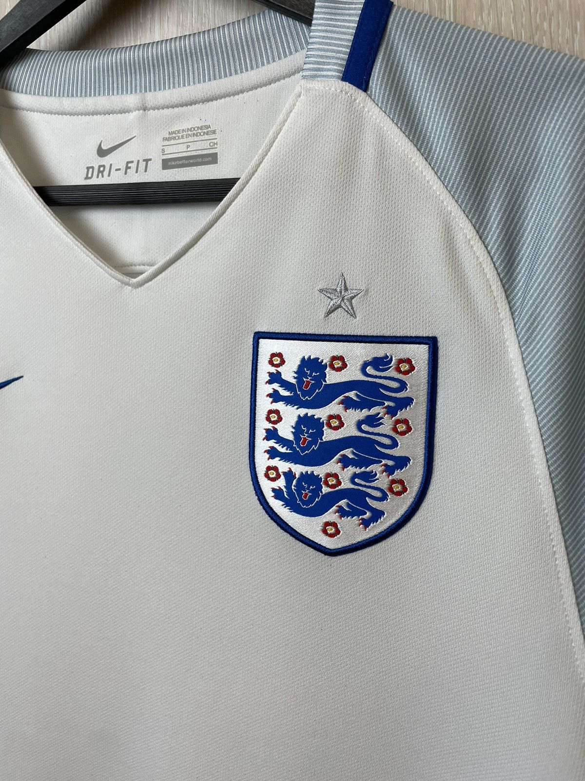 Nike × Vintage England Nike soccer jersey S 2014 white Size US S / EU 44-46 / 1 - 3 Thumbnail