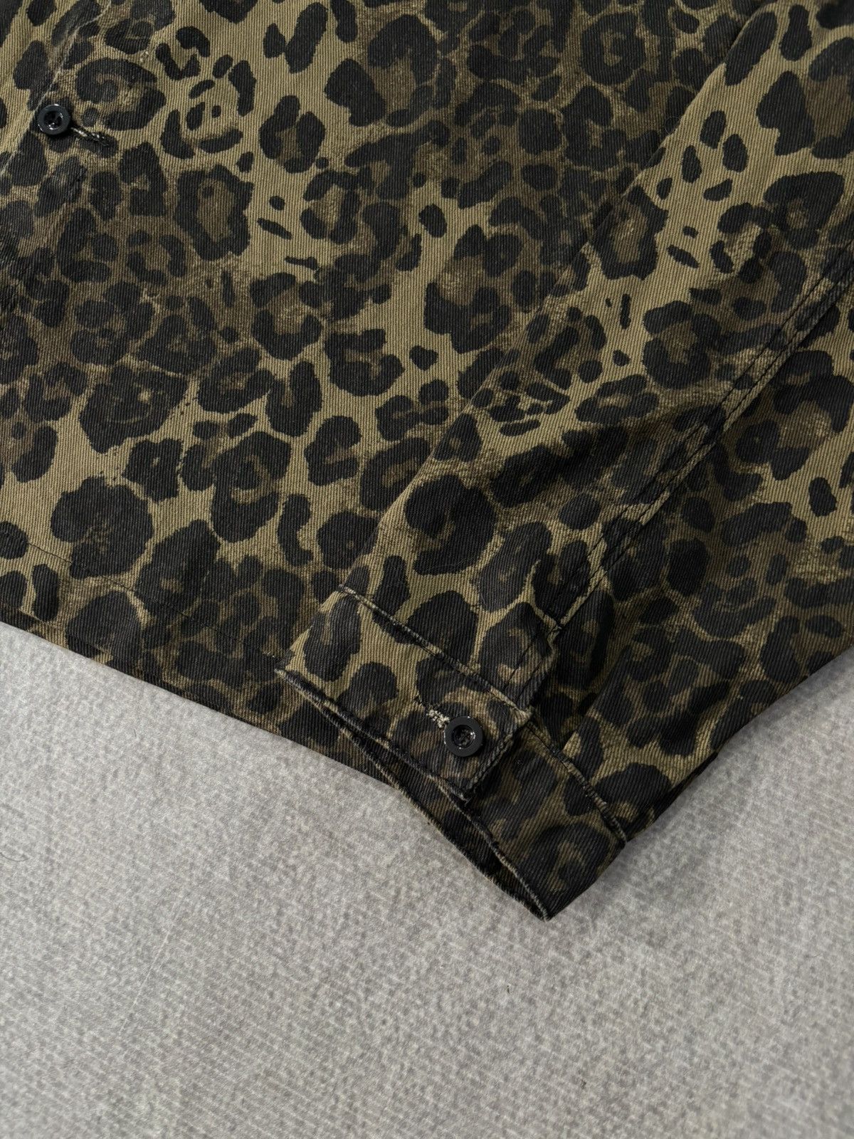 Other LEOPARD DENIM SHIRT Size US L / EU 52-54 / 3 - 5 Thumbnail