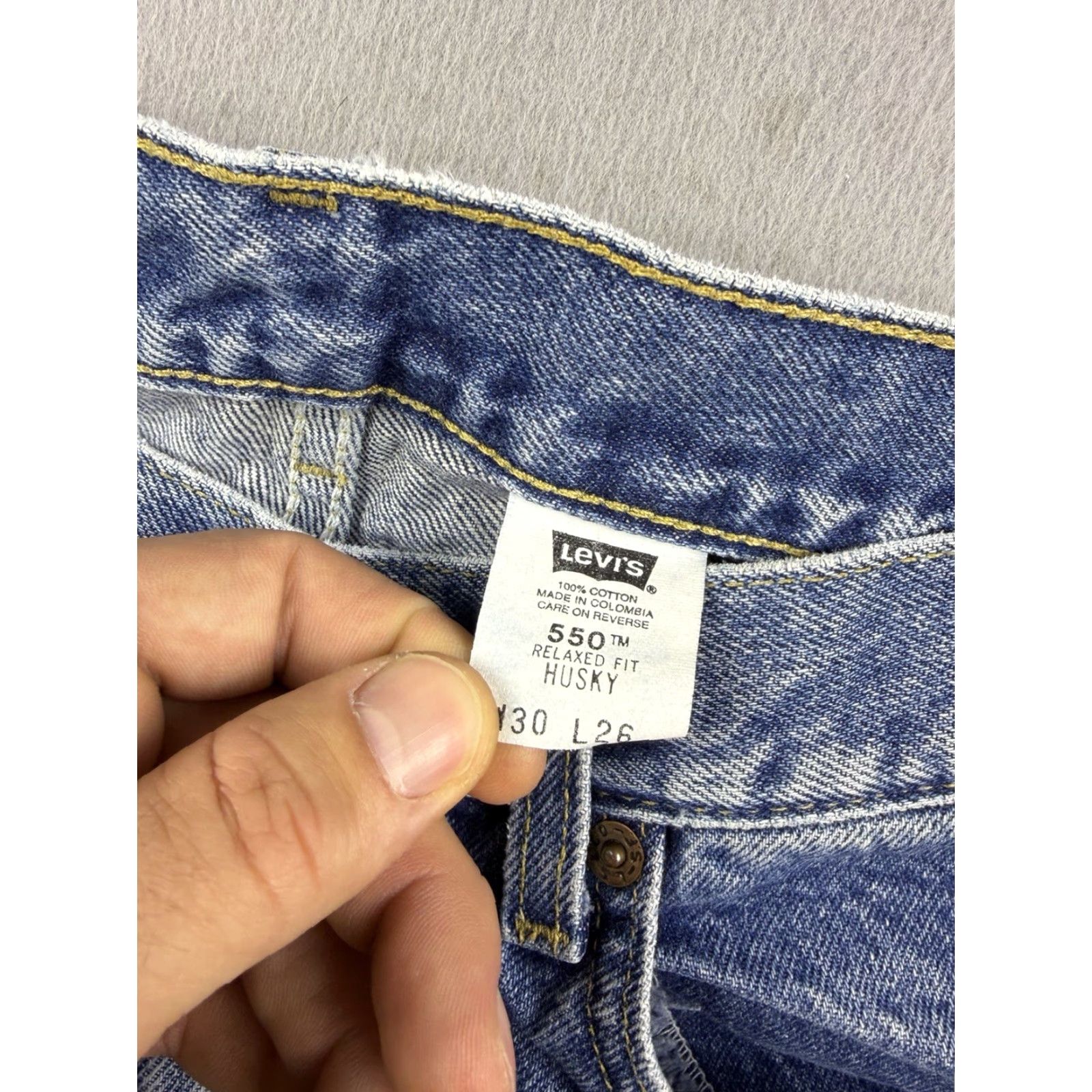 Levi's VINTAGE Levi's 550 Jeans Husky Fit 30x26 Blue Denim Straight Leg 90s Mens Jeans Size US 30 / EU 46 - 6 Thumbnail