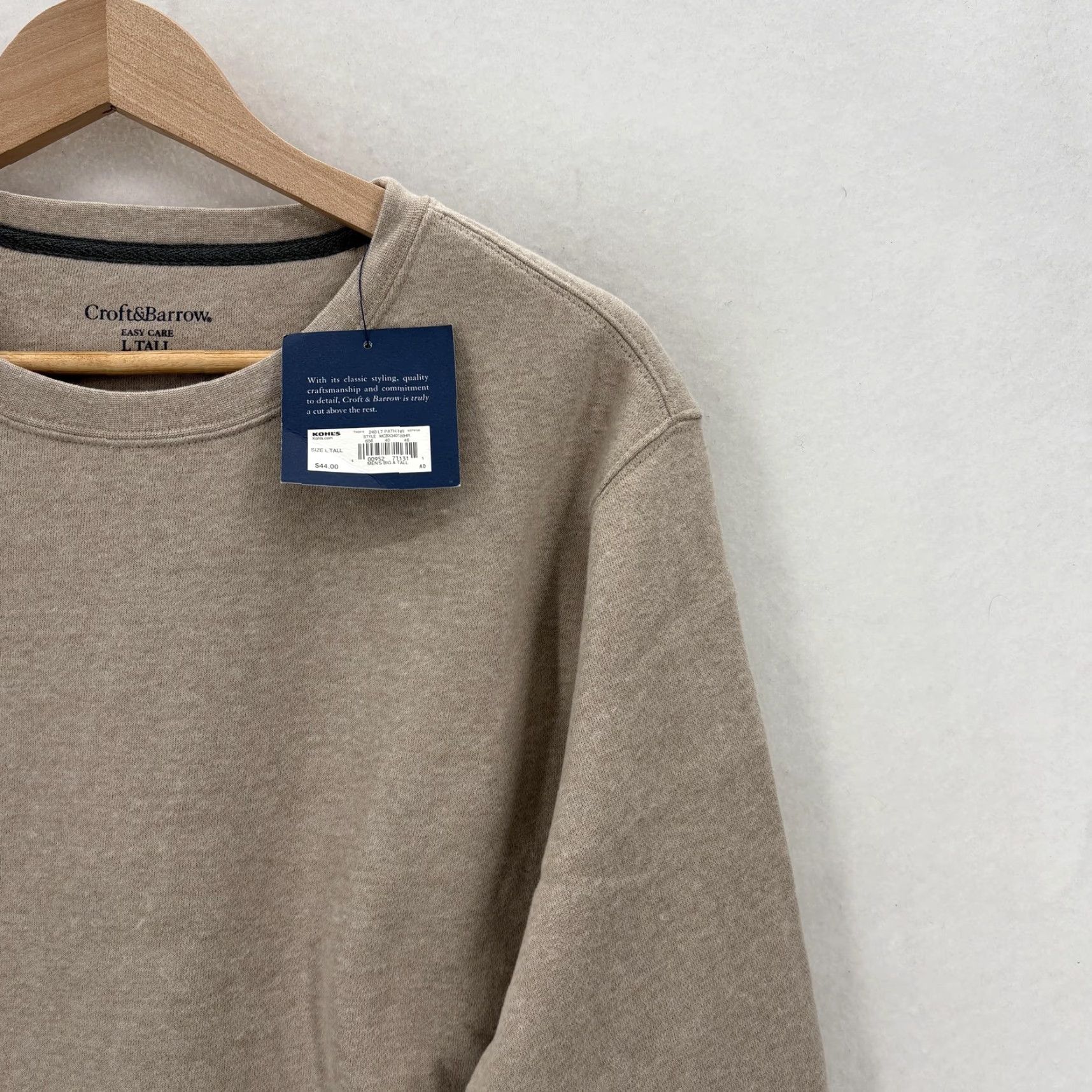 Croft & Barrow Croft & Barrow Sweatshirt Mens LT Beige Fleece Pullover Big & Tall Crewneck NWT Size US L / EU 52-54 / 3 - 2 Thumbnail