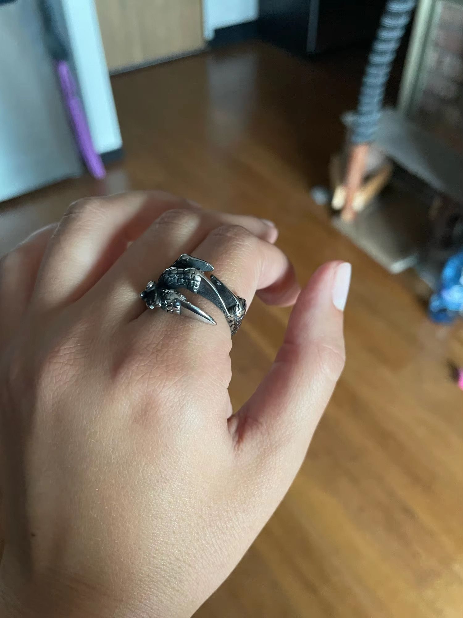 Jewelry Dragon Claw Ring Jewelry Streetwear Fashion Gift Size ONE SIZE - 5 Thumbnail