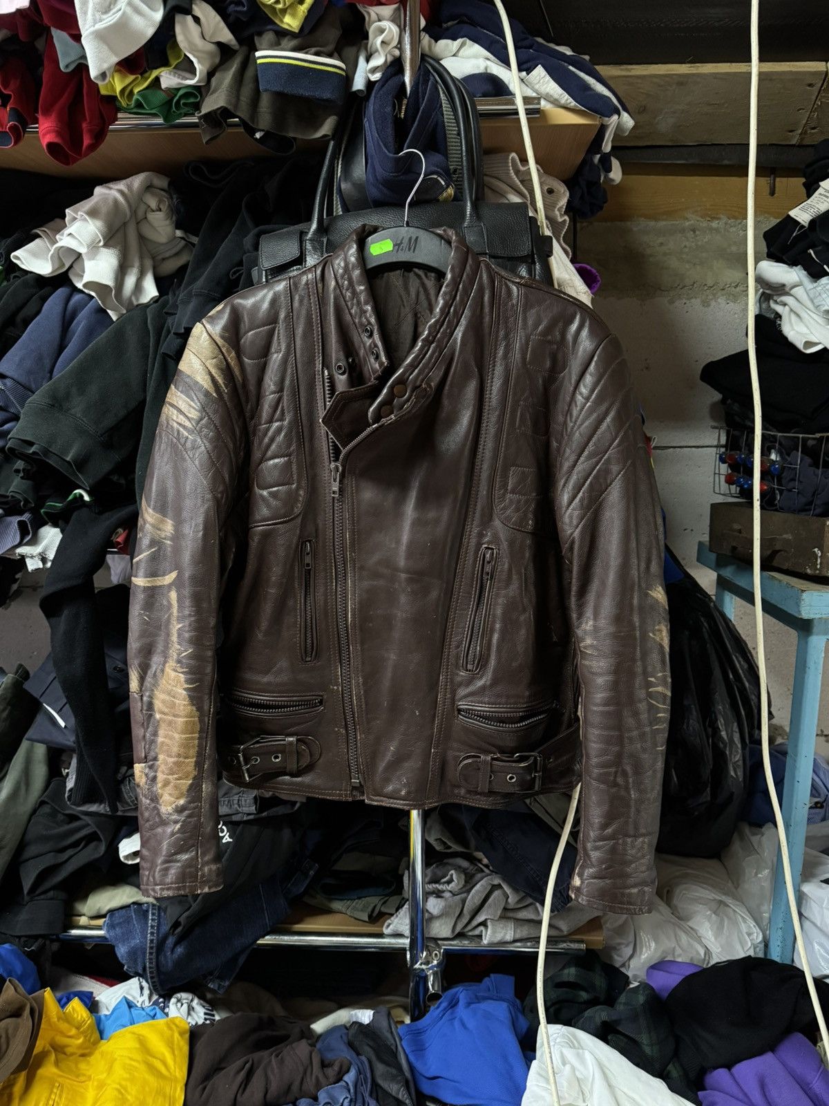 Vintage VINTAGE 80S BROWN BIKER RAMONES FADED RACING LEATHER JACKET Size US L / EU 52-54 / 3 - 1 Thumbnail