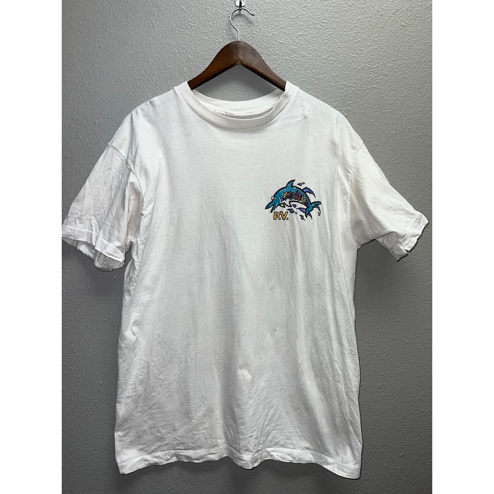 Vintage Vintage Dolphin Shirt Vallarta Mexico White Fish Tee Worn L Size US L / EU 52-54 / 3 - 3 Thumbnail