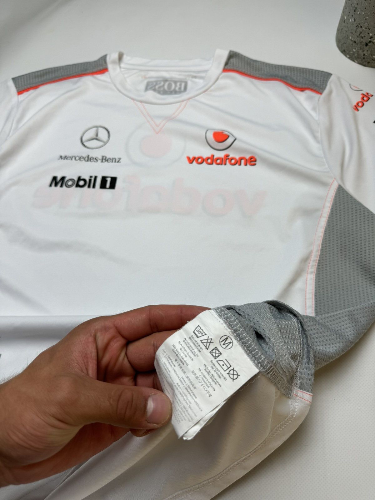 Hugo Boss × Mercedes-Benz Rare Mercedes Benz Hugo boss racing thsirt y2 k Size US M / EU 48-50 / 2 - 6 Thumbnail