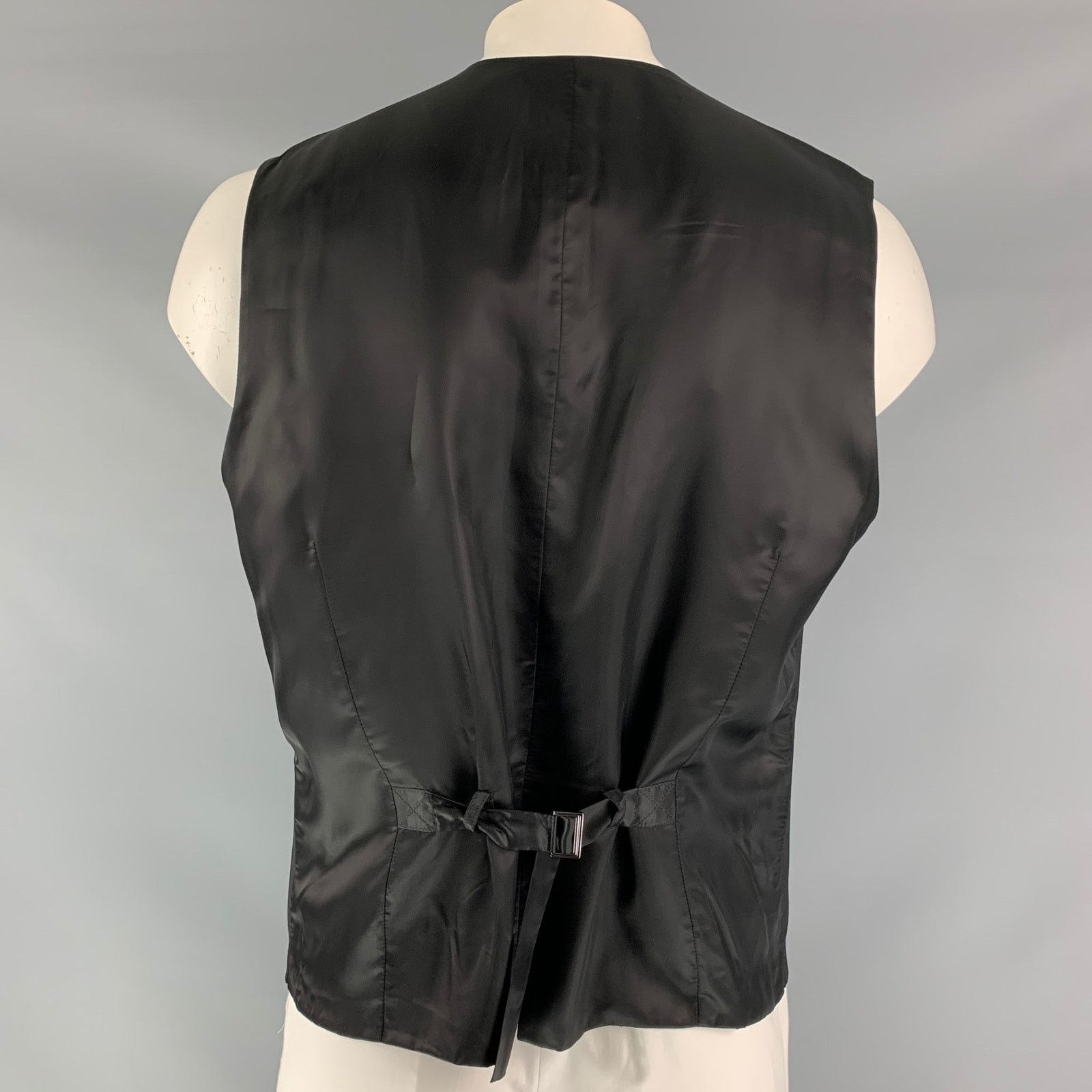 Dolce & Gabbana DOLCE & GABBANA Size 46 Plaid Wool Buttoned Black Vest Size 46R - 3 Thumbnail
