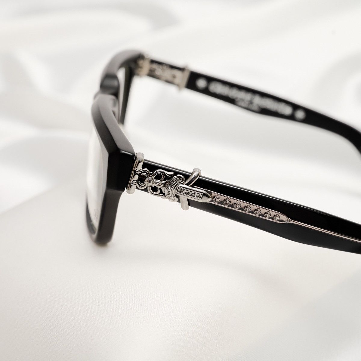 Chrome Hearts CHROME HEARTS VAGILLIONAIRE I MATTE BLACK GLASSES Size ONE SIZE - 3 Thumbnail
