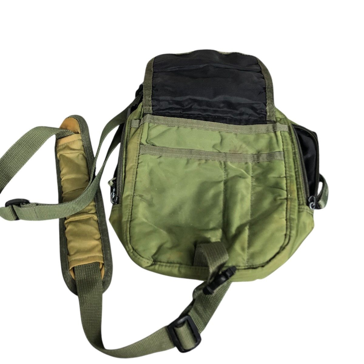 Japanese Brand 📌Vintage Sling Bag Le Coq Sportif Multi Pocket Size ONE SIZE - 14 Thumbnail