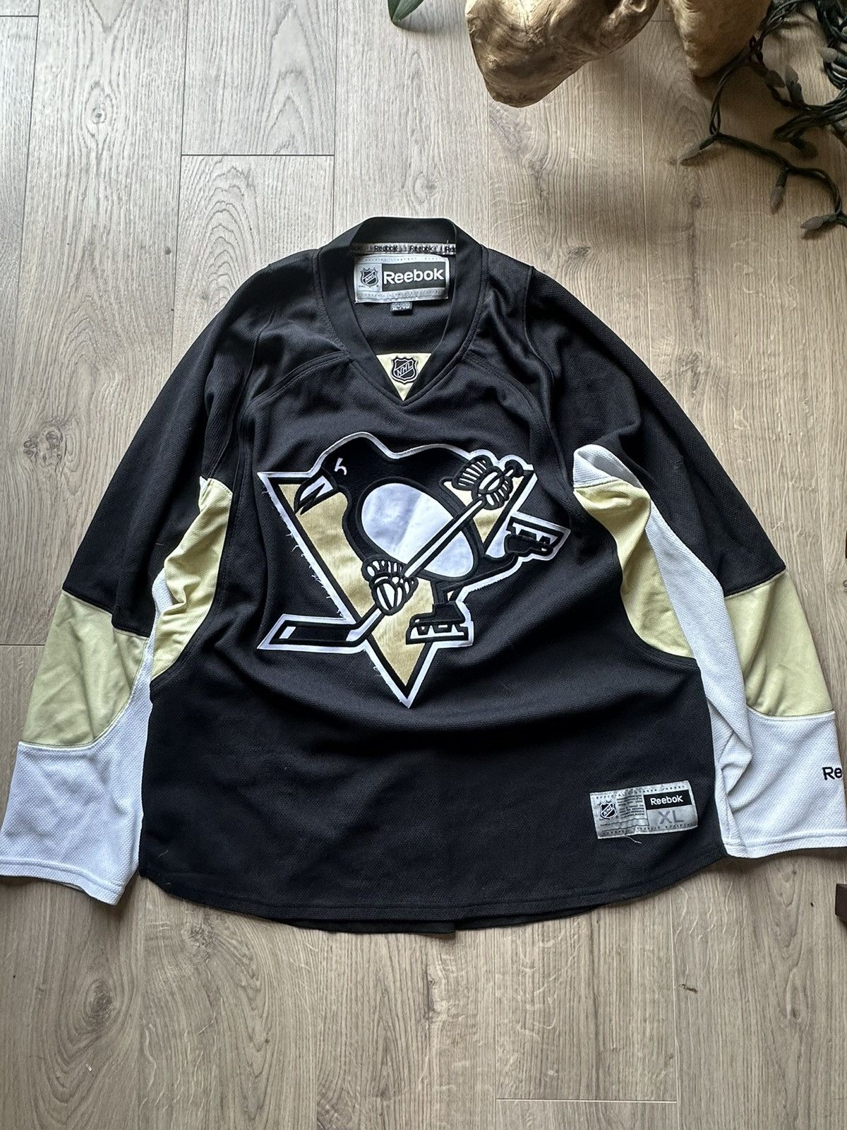 NHL Pittsburg Penguins Vintage Reebok Hockey Jersey NHL Size US XL / EU 56 / 4 - 1 Thumbnail