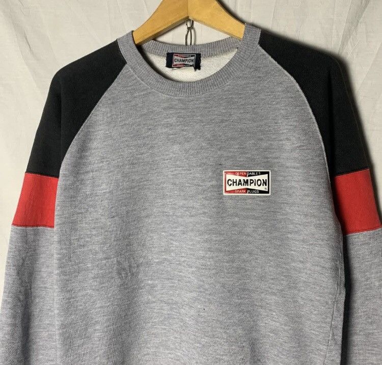 Champion Vintage Champion Spark Plugs Sweater Size US M / EU 48-50 / 2 - 3 Thumbnail