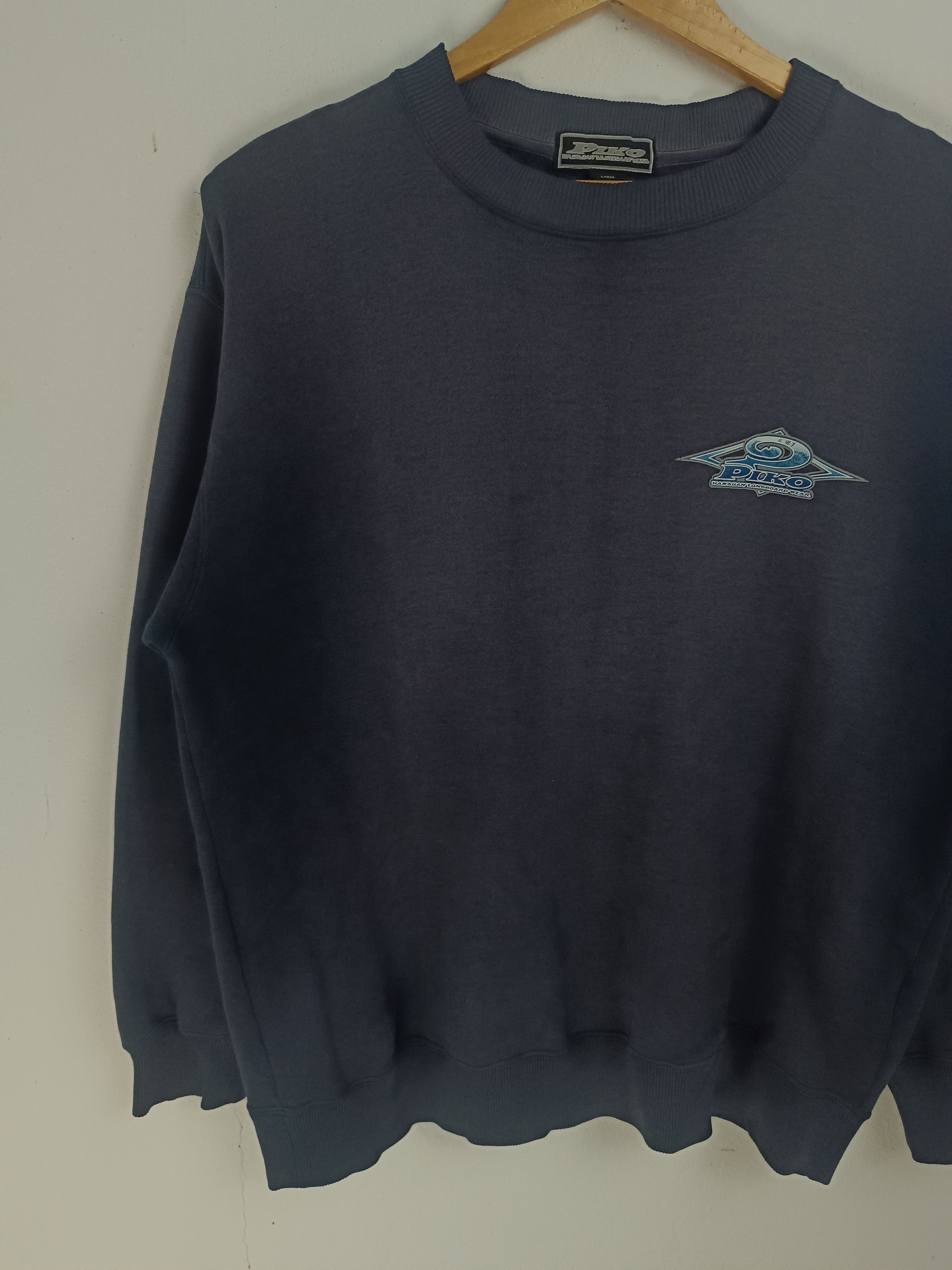 Vintage THRASHED FADED VINTAGE 90'S PIKO LONGBOARD WEAR VERY RARE Size US L / EU 52-54 / 3 - 5 Thumbnail