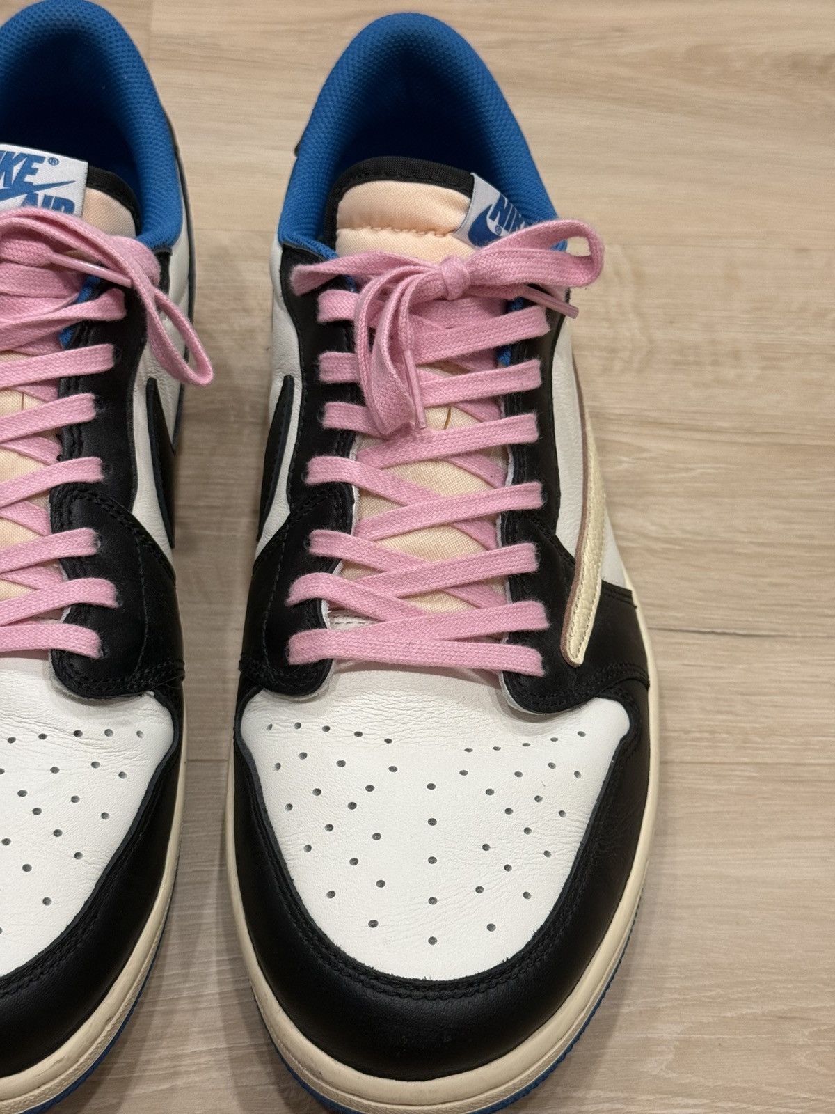 Fragment Design × Jordan Brand × Travis Scott Travis Scott Air Jordan 1 Low Fragment Sneakers Size US 13 / EU 46 - 13 Thumbnail