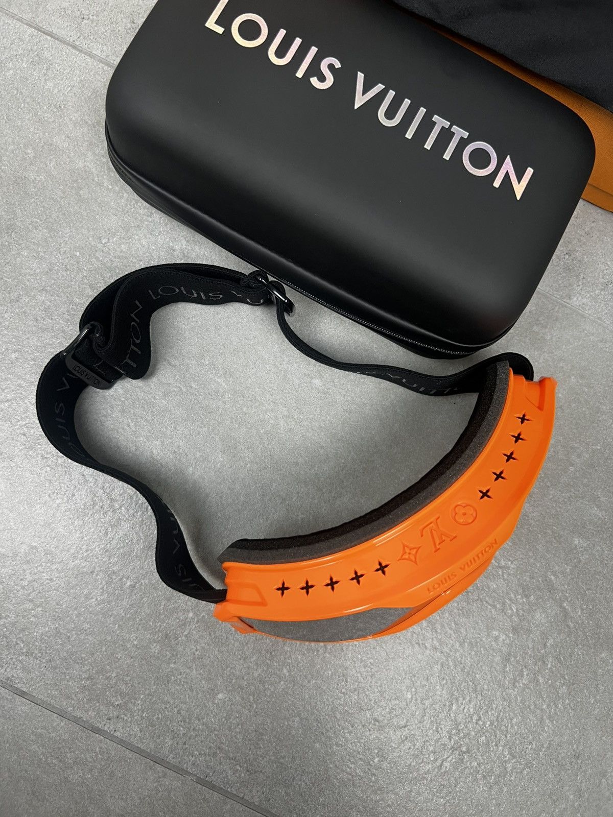 Louis Vuitton Louis Vuitton Ski Mask Size ONE SIZE - 4 Thumbnail