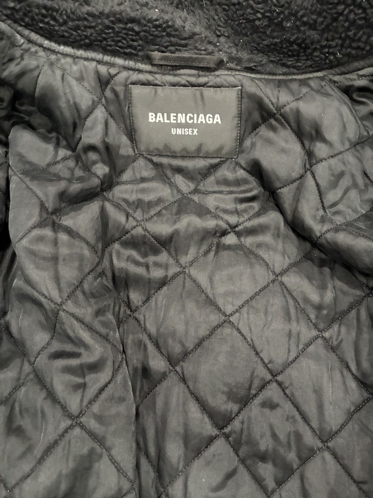Balenciaga Balenciaga Destroyed Black Bomber Unity Size US M / EU 48-50 / 2 - 3 Thumbnail