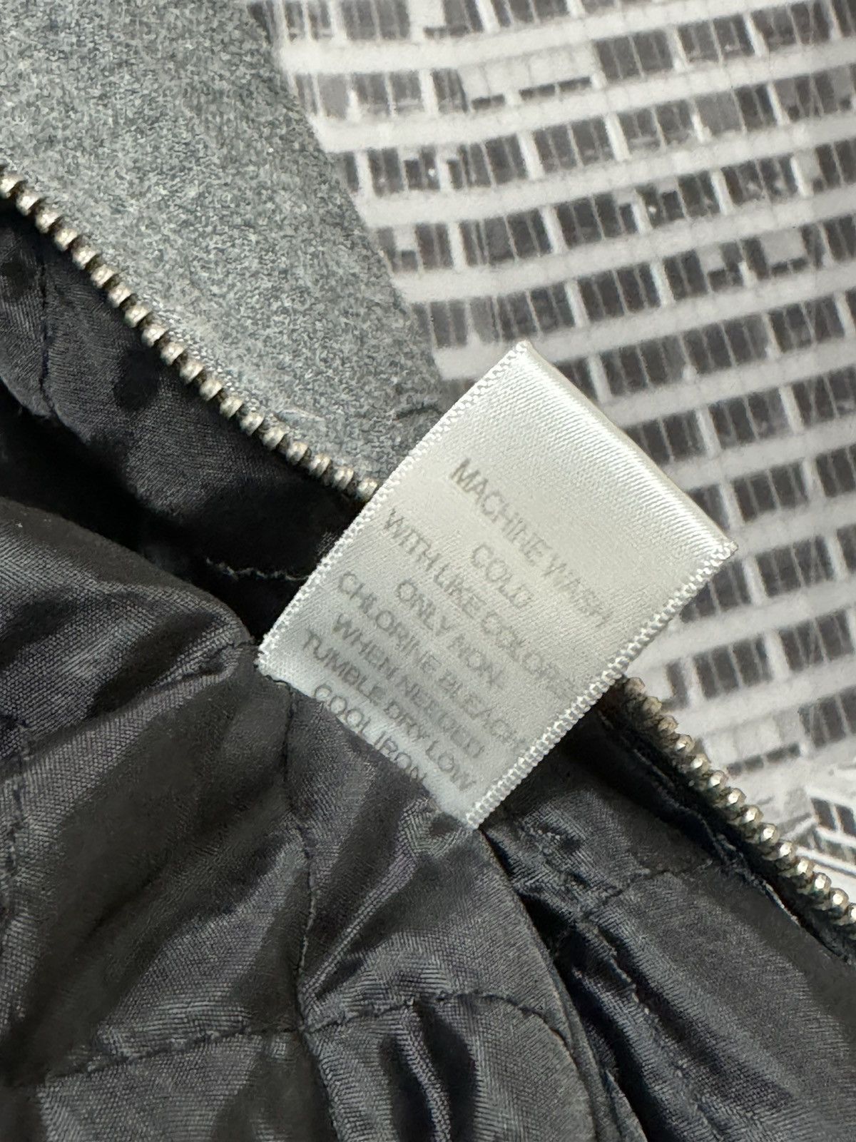 Essentials × FOG × Fear of God Fear of God Essentials OG Quilted Jacket Gray SZ Medium 💥 Size US M / EU 48-50 / 2 - 9 Thumbnail
