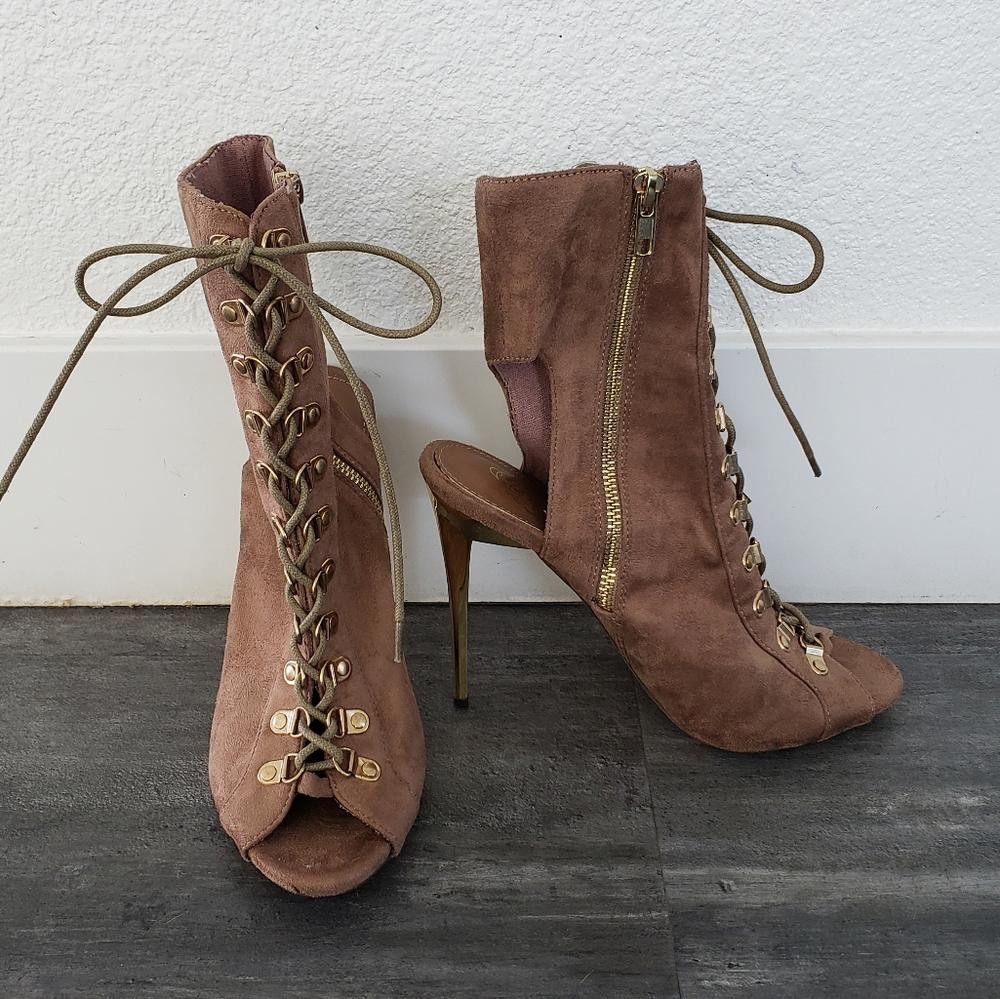 Designer Tan Gold Classic Laced Up Heeled Boot Size US 8 / IT 38 - 1 Thumbnail