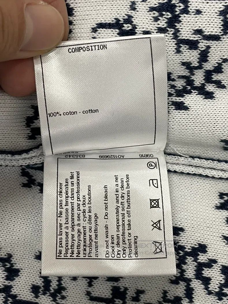 Other Chanel Blue and white colour block printed logo cardigan c Size XS / US 0-2 / IT 36-38 - 6 Thumbnail
