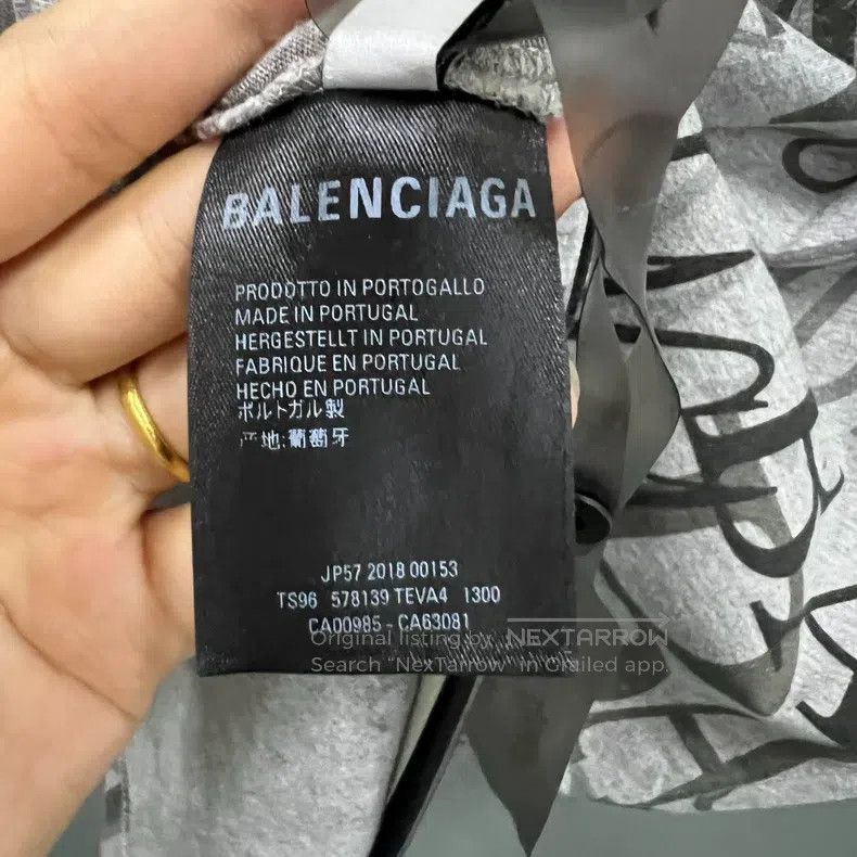 Balenciaga Balenciaga Gray Fully Printed Logo Short Sleeve Size US S / EU 44-46 / 1 - 6 Thumbnail