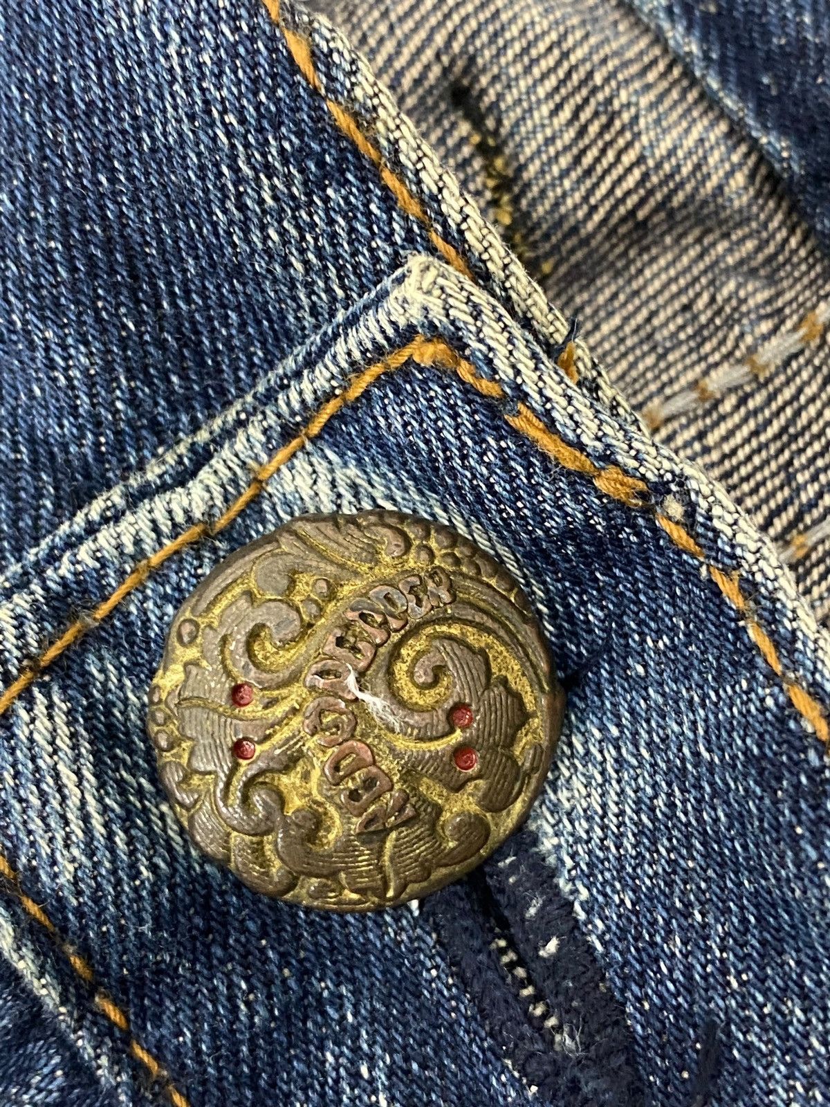 GOSTAR DE FUGA × Japanese Brand Flare Red Pepper Japan Denim Embroidery Mud Washed Distress Size US 32 / EU 48 - 19 Thumbnail