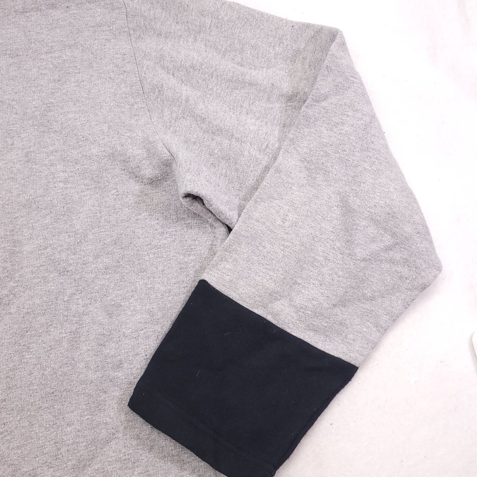 Disney The Disney Store Mickey Mouse Sweatshirt Mens Size XL Gray Size US XL / EU 56 / 4 - 6 Thumbnail